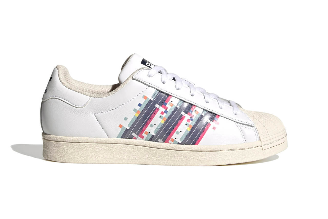 adidas Originals zollt mit Retro-Pixel-Elementen Tribut an die 8-Bit-Videospiel-Ära