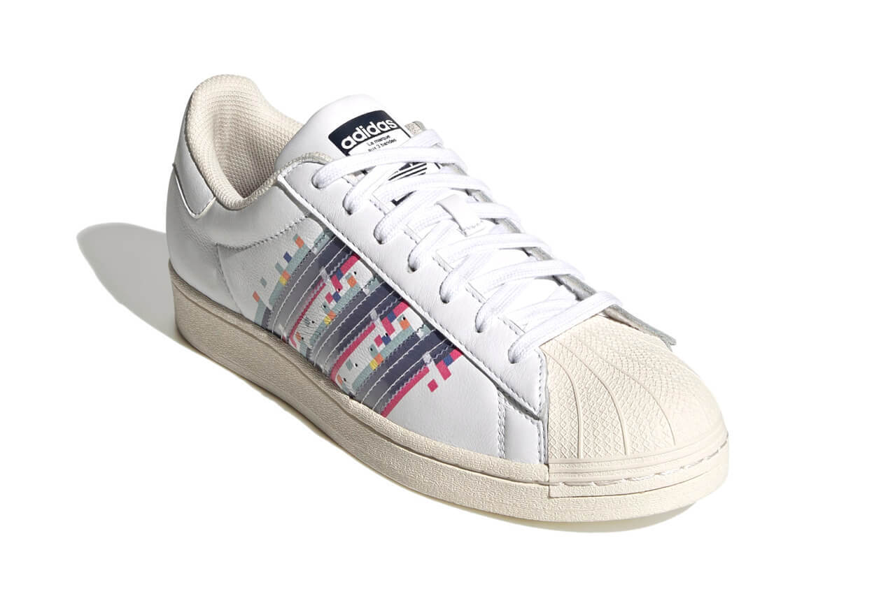 adidas Originals zollt mit Retro-Pixel-Elementen Tribut an die 8-Bit-Videospiel-Ära