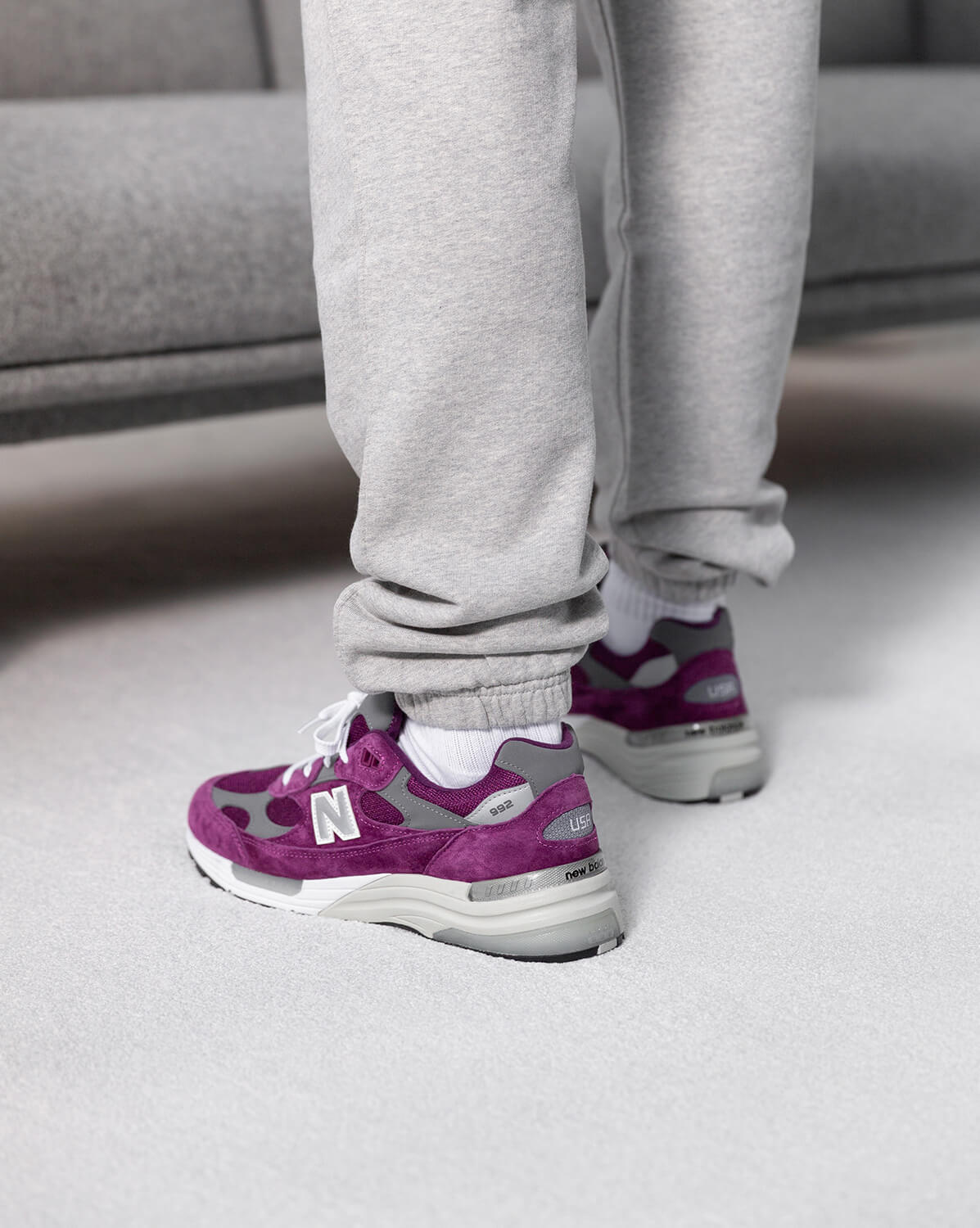 New Balance und Asphaltgold begrüssen das Jahr 2021 mit dem 992 Purple Grey