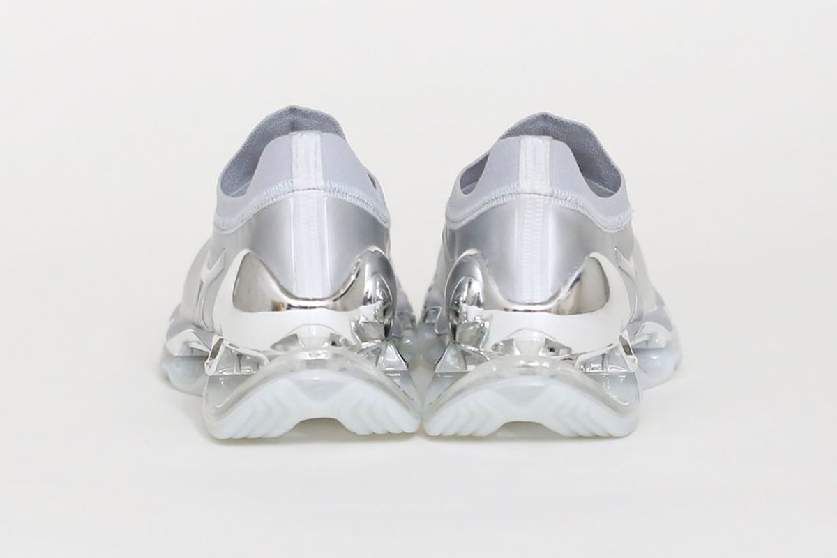 Hajime Sorayama & Mizuno bringen Cyberpunk ins Wave Prophecy Line-up