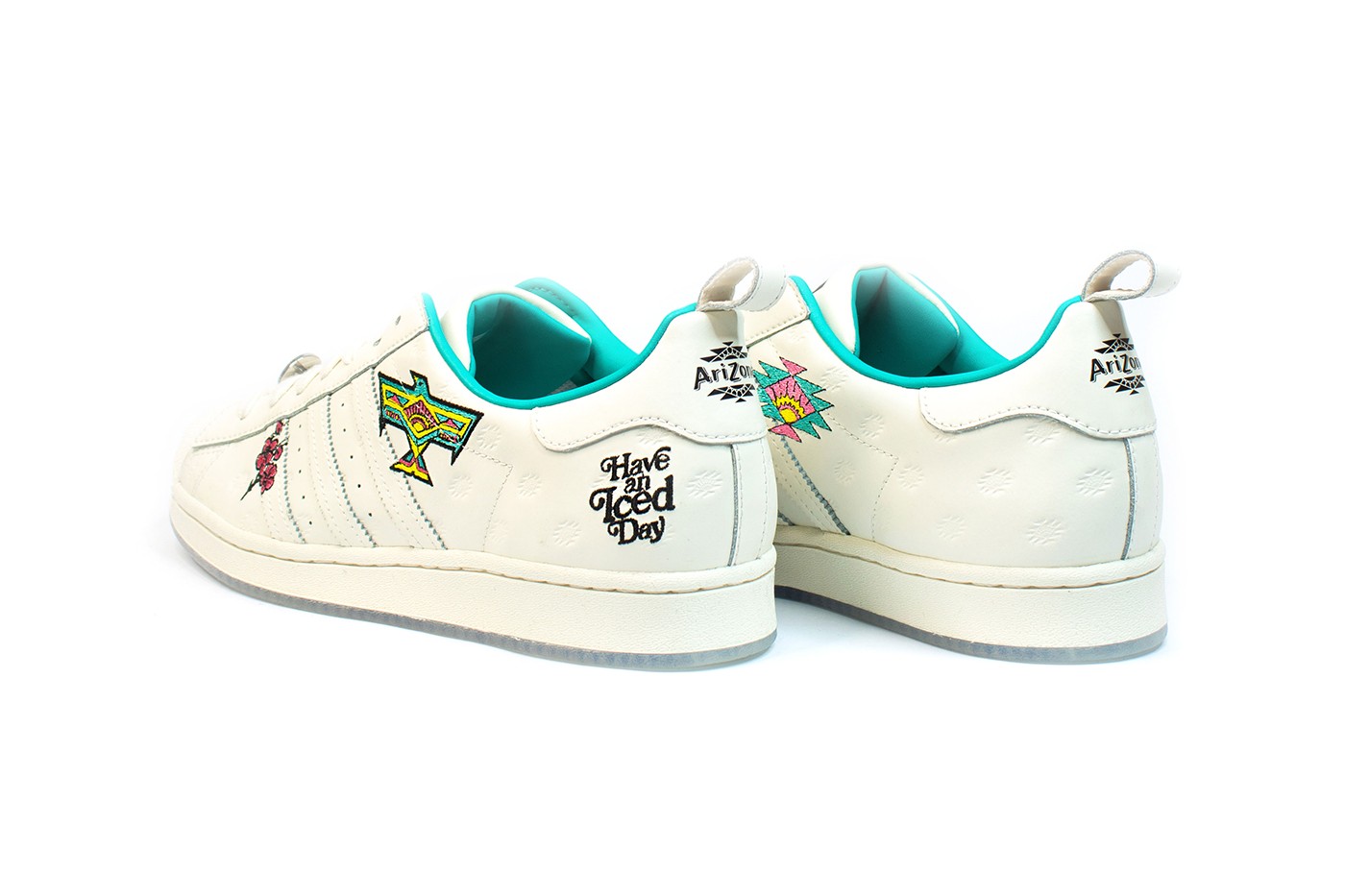 We got some tea for y'all: adidas Originals x AriZona Iced Tea Superstars kommen am 4. Februar