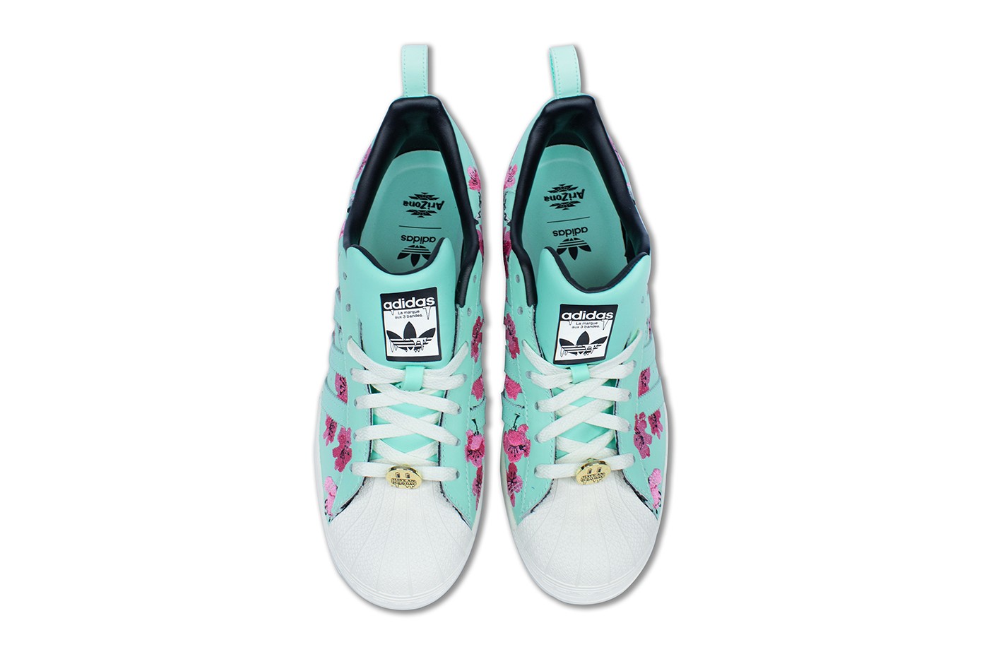 We got some tea for y'all: adidas Originals x AriZona Iced Tea Superstars kommen am 4. Februar