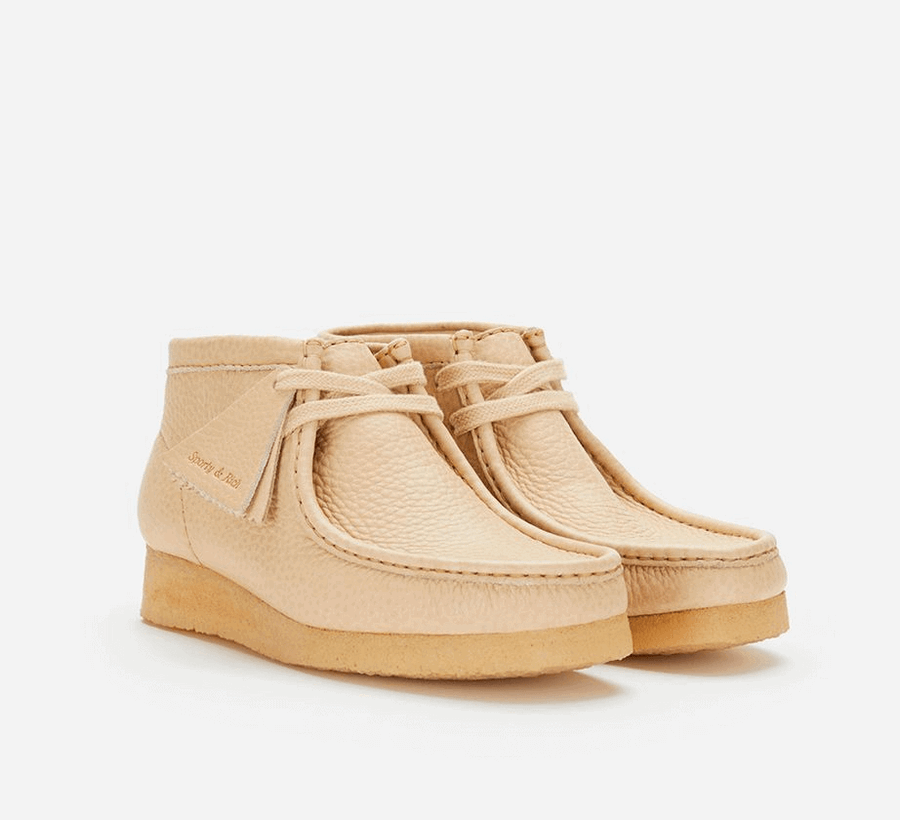 Tausche Sneaker gegen Wallabees - Die Clarks Originals x Sporty & Rich collab