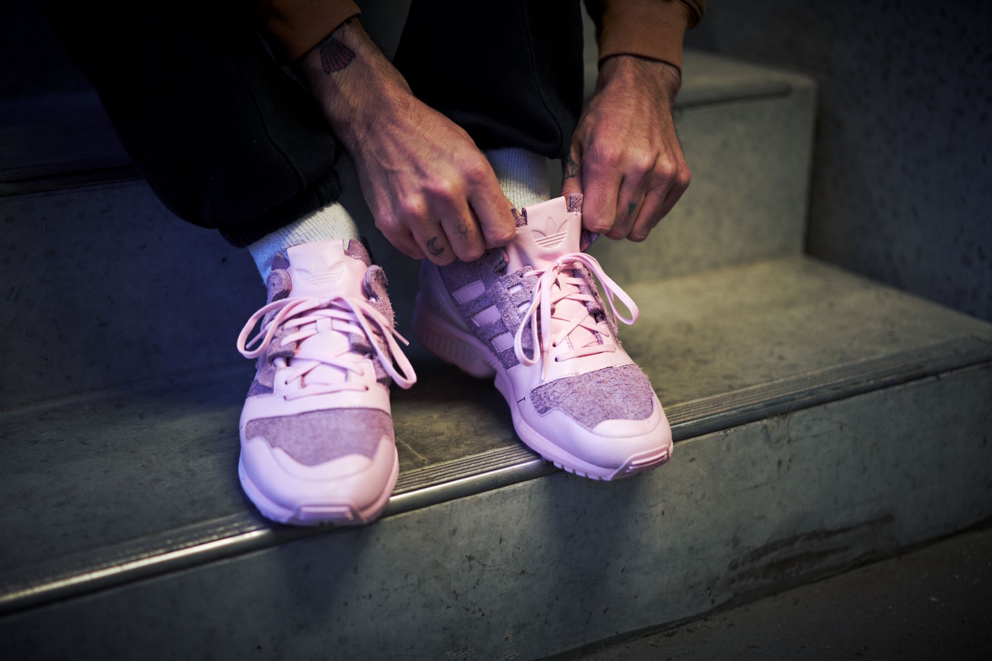 Maximaler Minimalismus Teil I: Der adidas Originals ZX 8000 Clear Pink