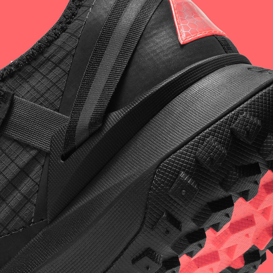 Nike ACG bringt zwei weitere Colorways auf dem ACG Mountain Fly Low