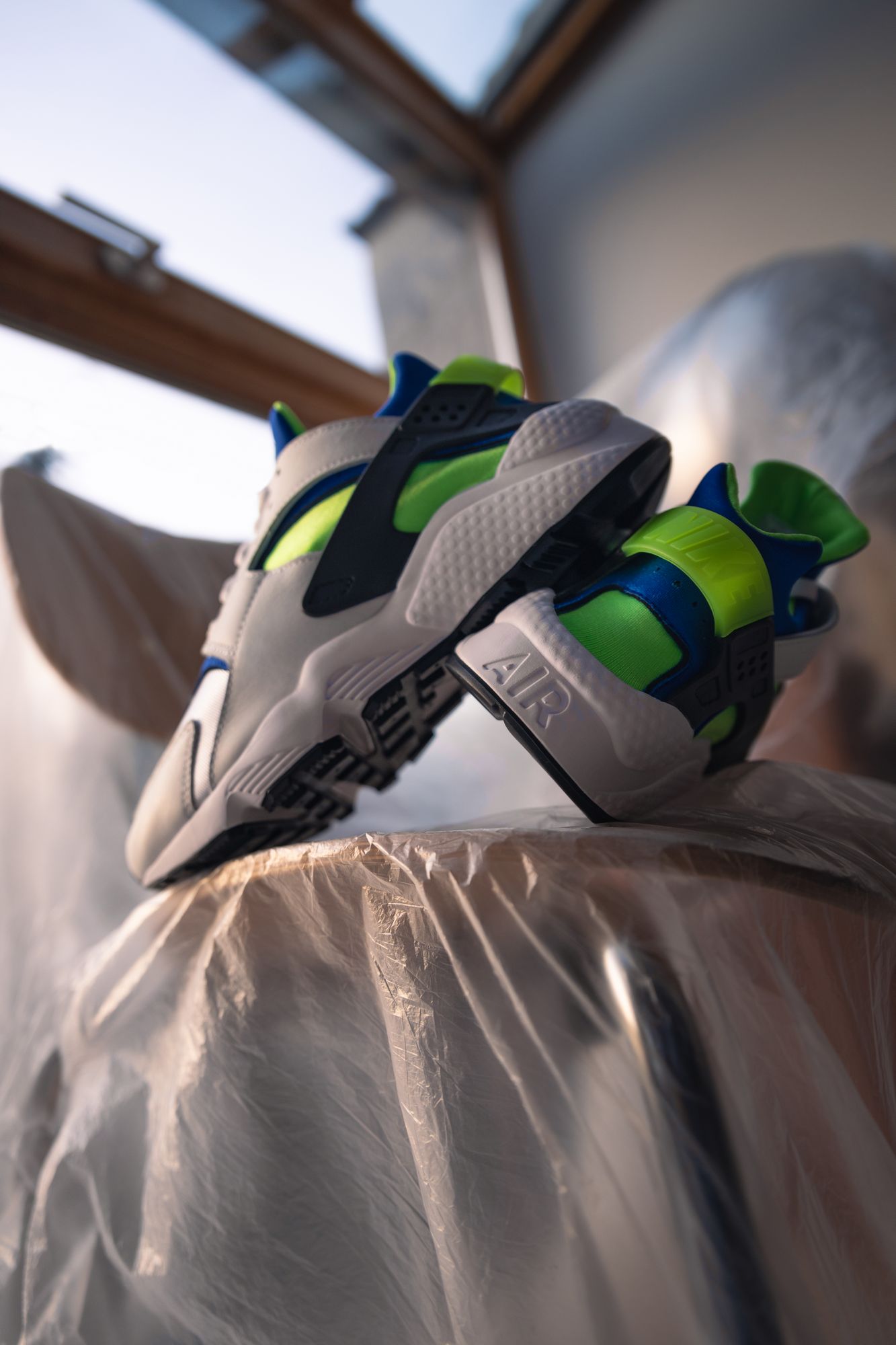 Wann habt Ihr das letzte mal Eure Füße umarmt? - Der Nike Air Huarache kommt in seiner OG Farbstellung Scream Green zurück