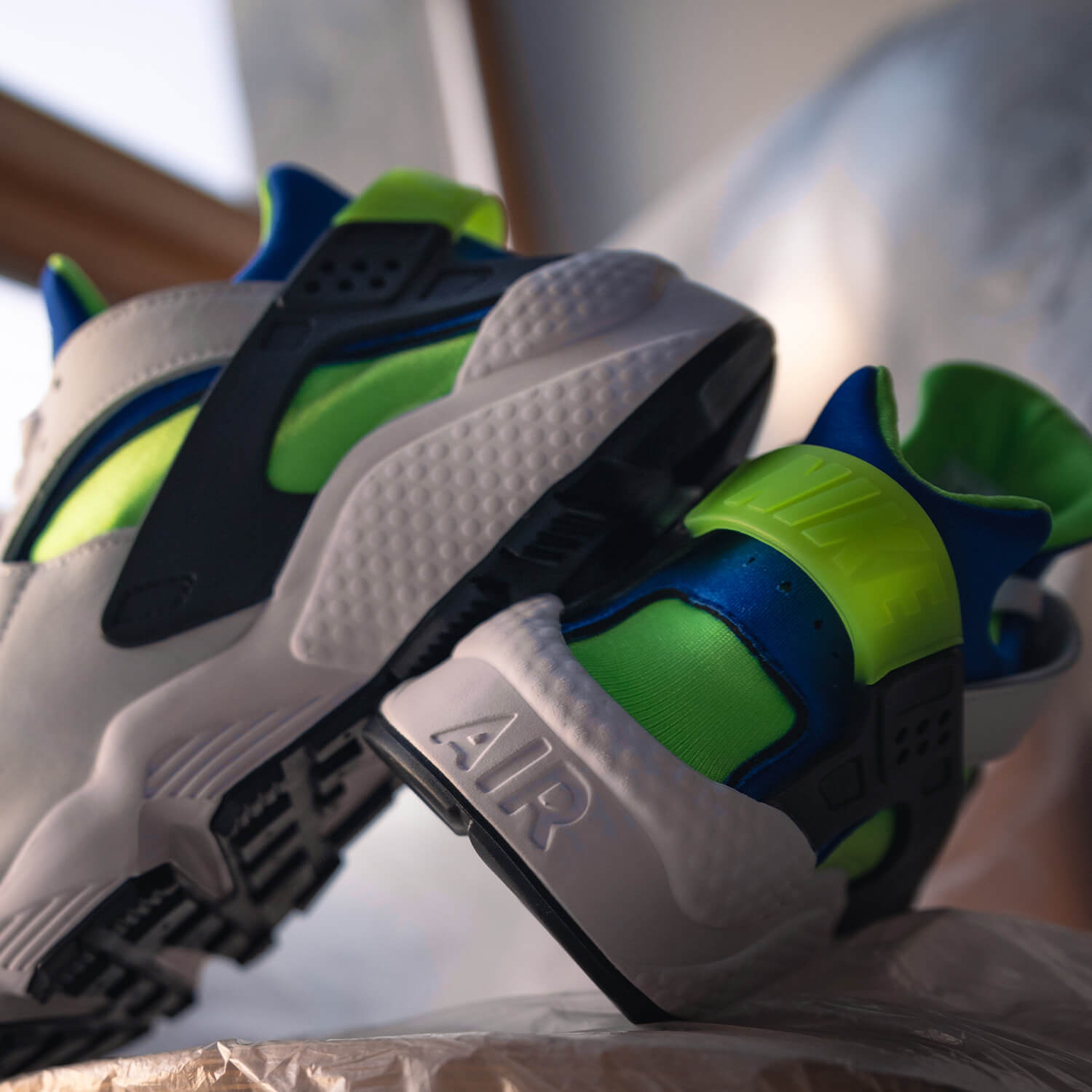 Wann habt Ihr das letzte mal Eure Füße umarmt? - Der Nike Air Huarache kommt in seiner OG Farbstellung Scream Green zurück