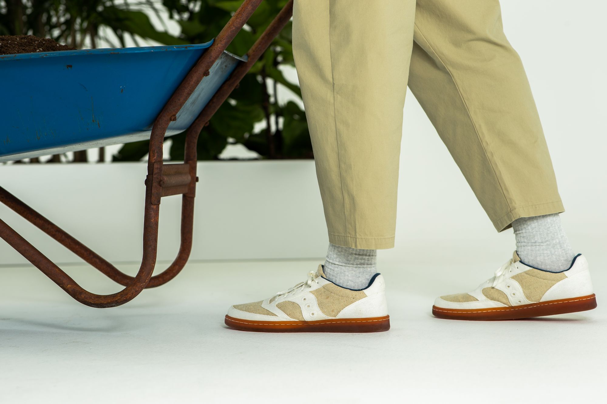 Love your Environment - Saucony Originals released seinen bisher nachhaltigsten Schuh: Den Jazz Court RFG