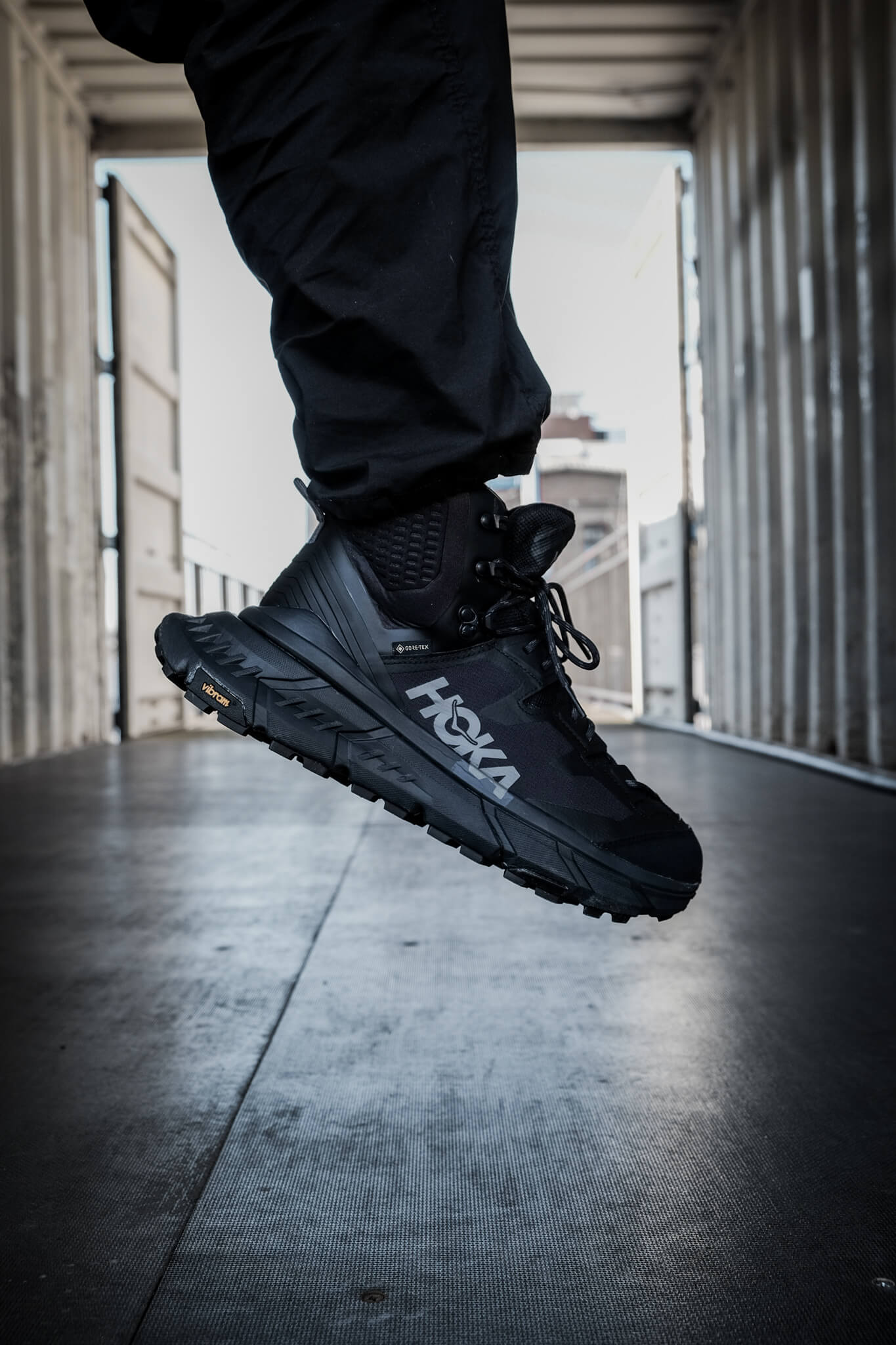 Game Changer: HOKA ONE ONE's "Hovercraft" - der TenNine Hike GTX