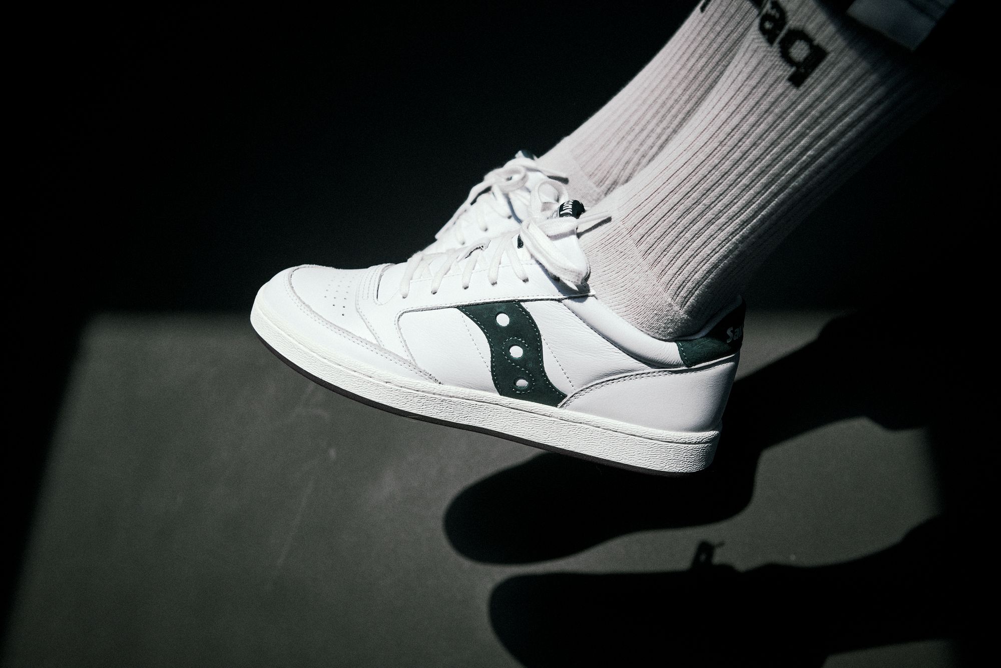 Mit dem Jazz Court zum Tennis joggen - Saucony Originals bringt zwei neue Colorways
