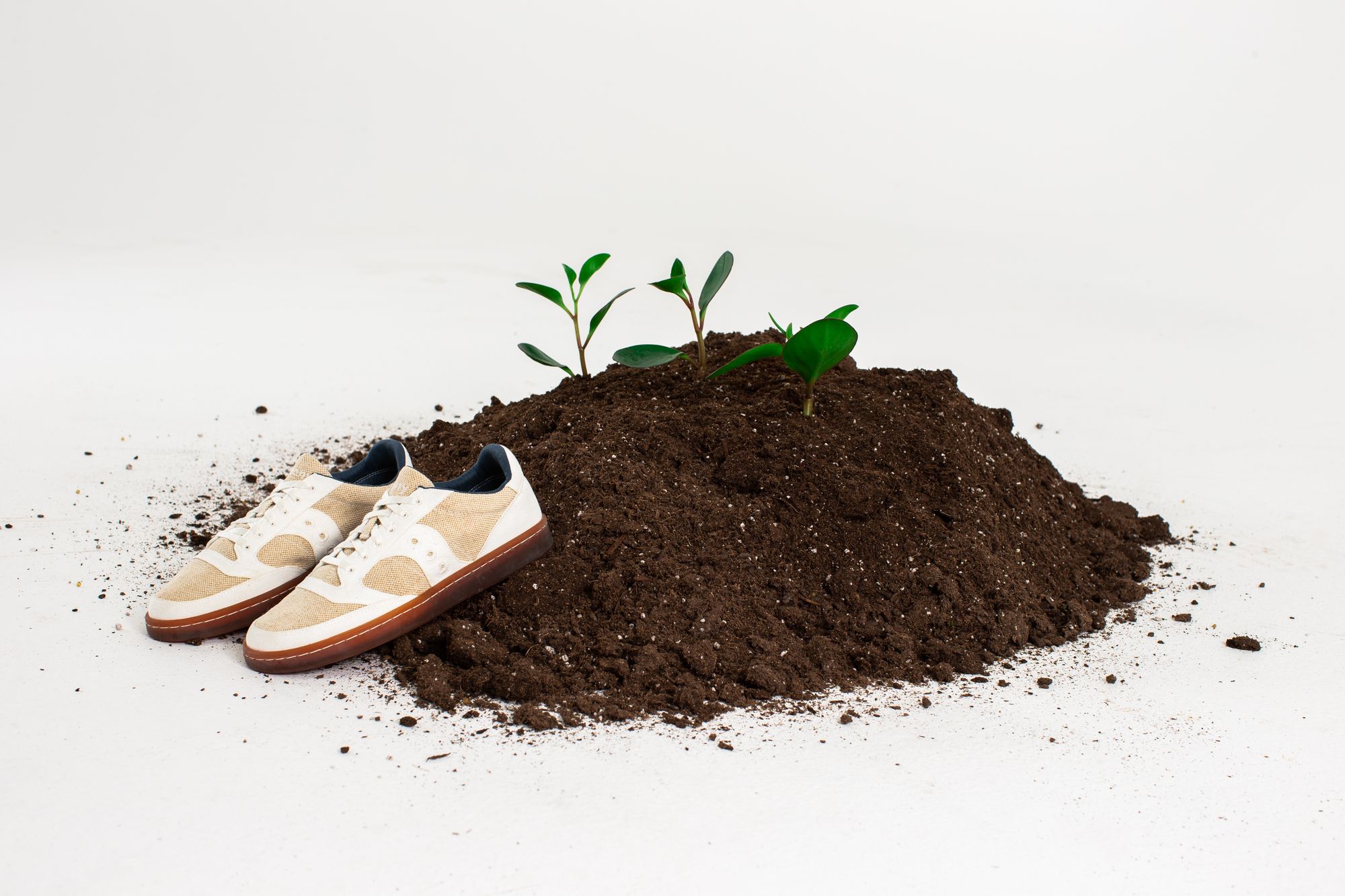Love your Environment - Saucony Originals released seinen bisher nachhaltigsten Schuh: Den Jazz Court RFG