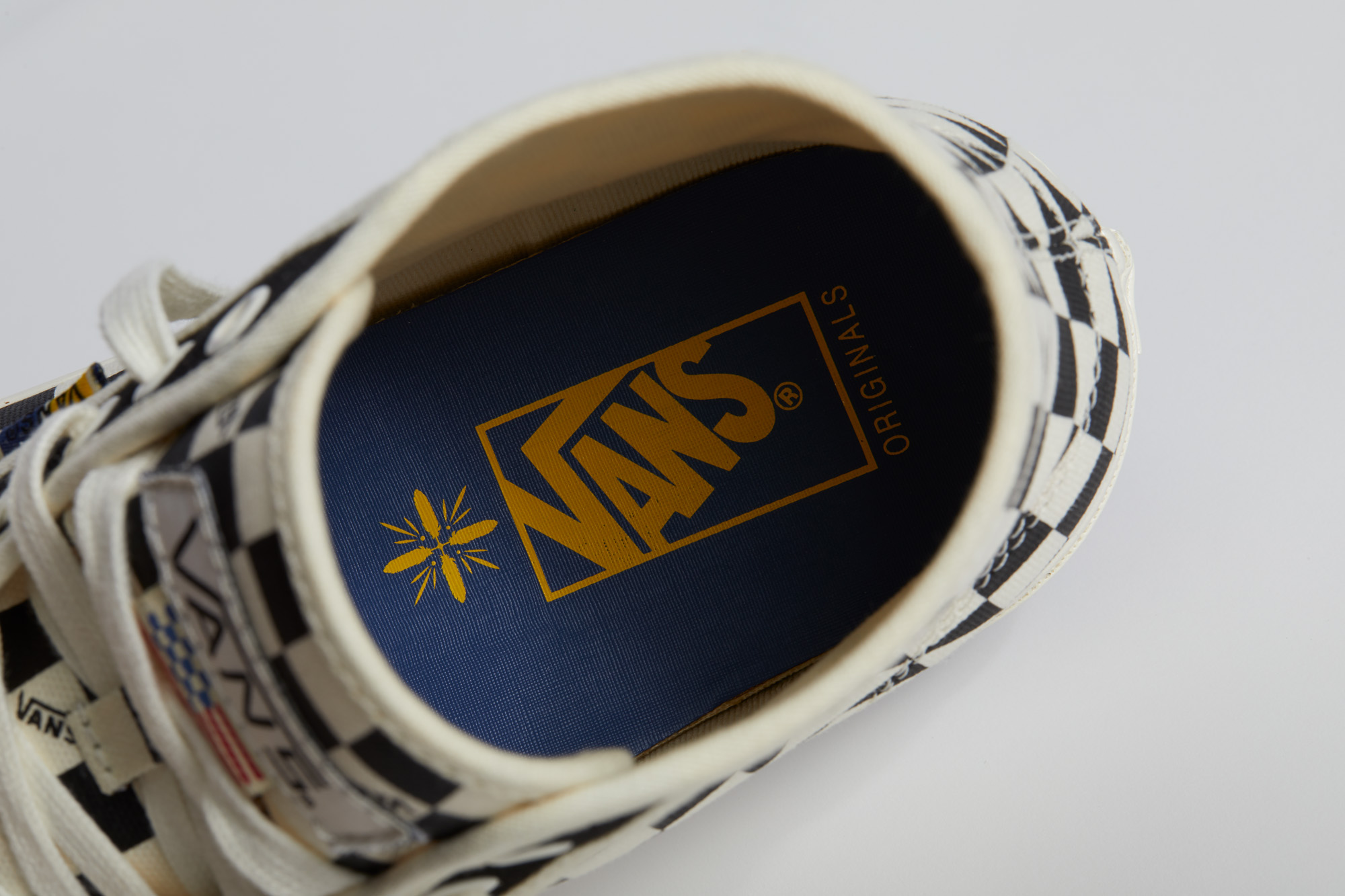 Checkerboard remixed - Vault by Vans und Taka Hayashi releasen den OG Style 24 LX