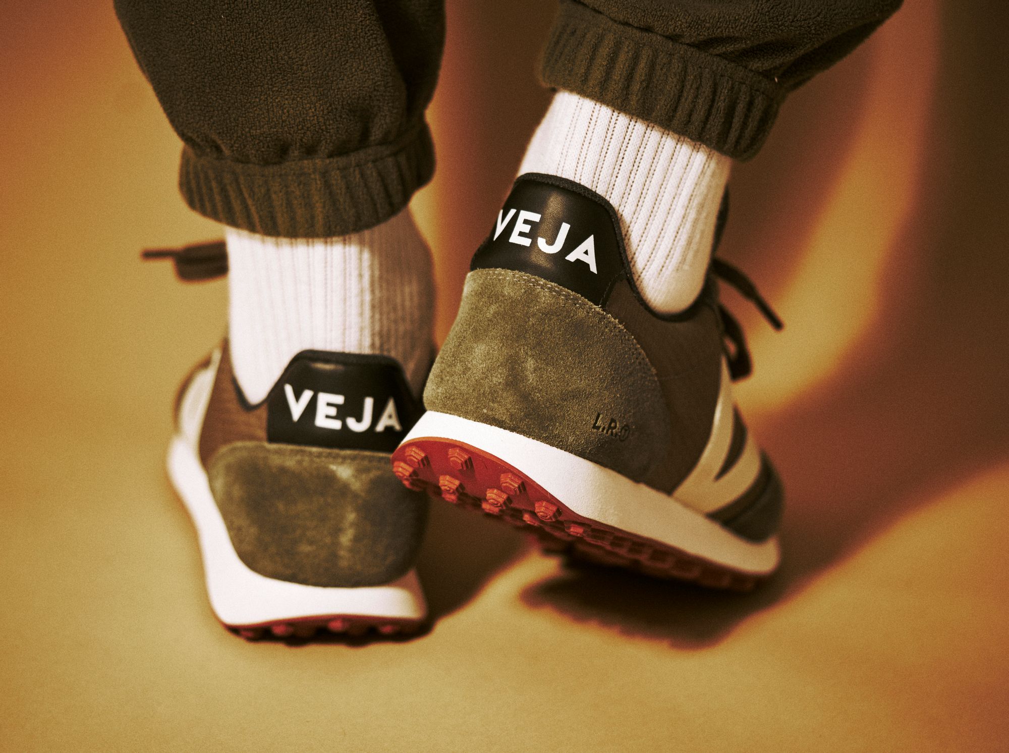 Nachhaltigkeit im Retro Running Look - VEJA vereint beides auf dem Rio Branco