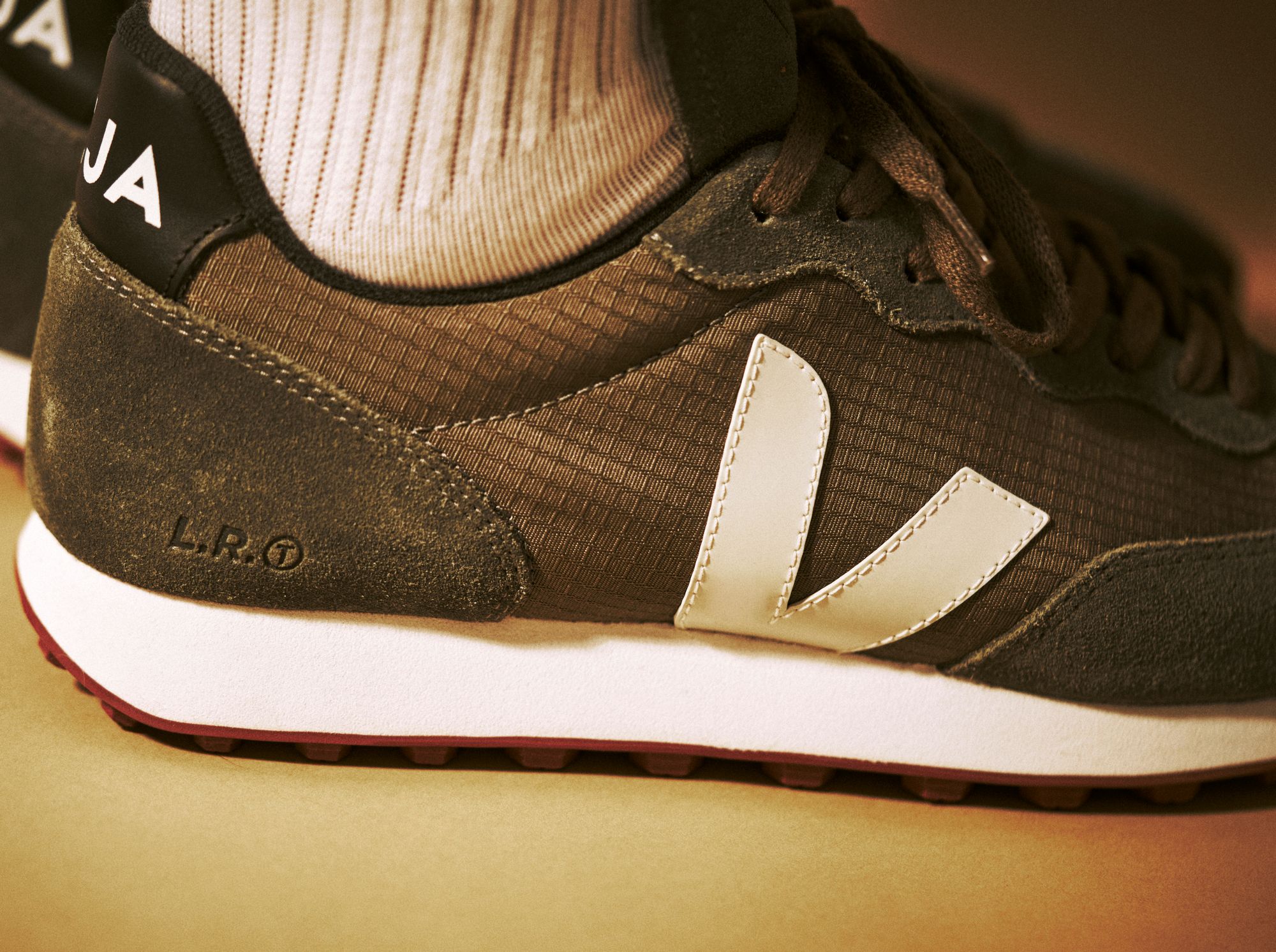 Nachhaltigkeit im Retro Running Look - VEJA vereint beides auf dem Rio Branco