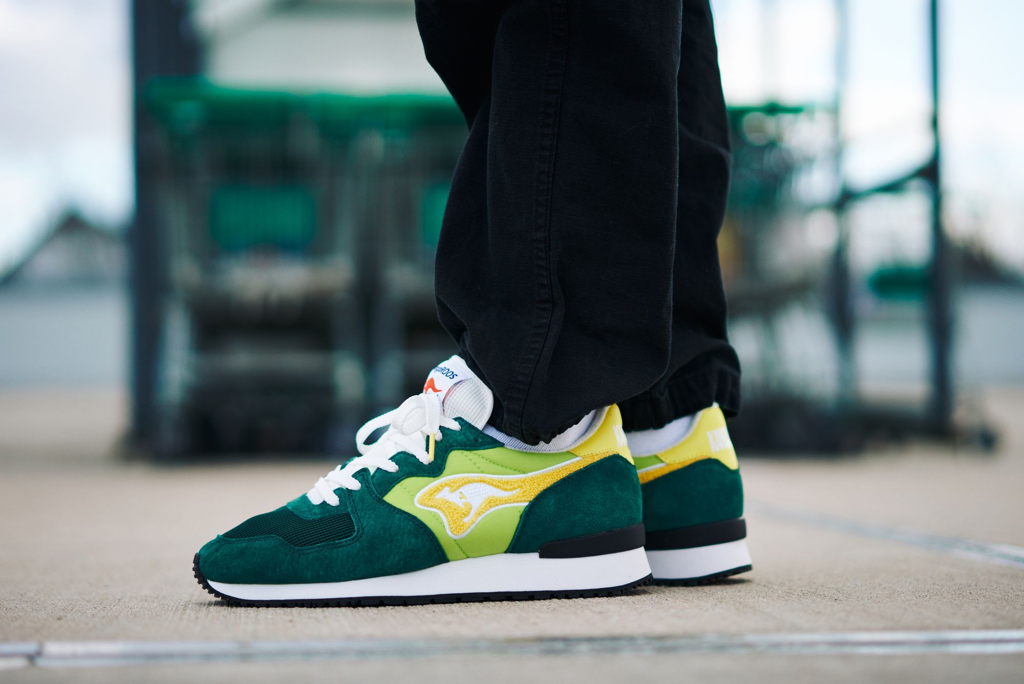 KangaROOS setzt beim Aussie Classic Pop auf knallige Farben und kuschelige Details