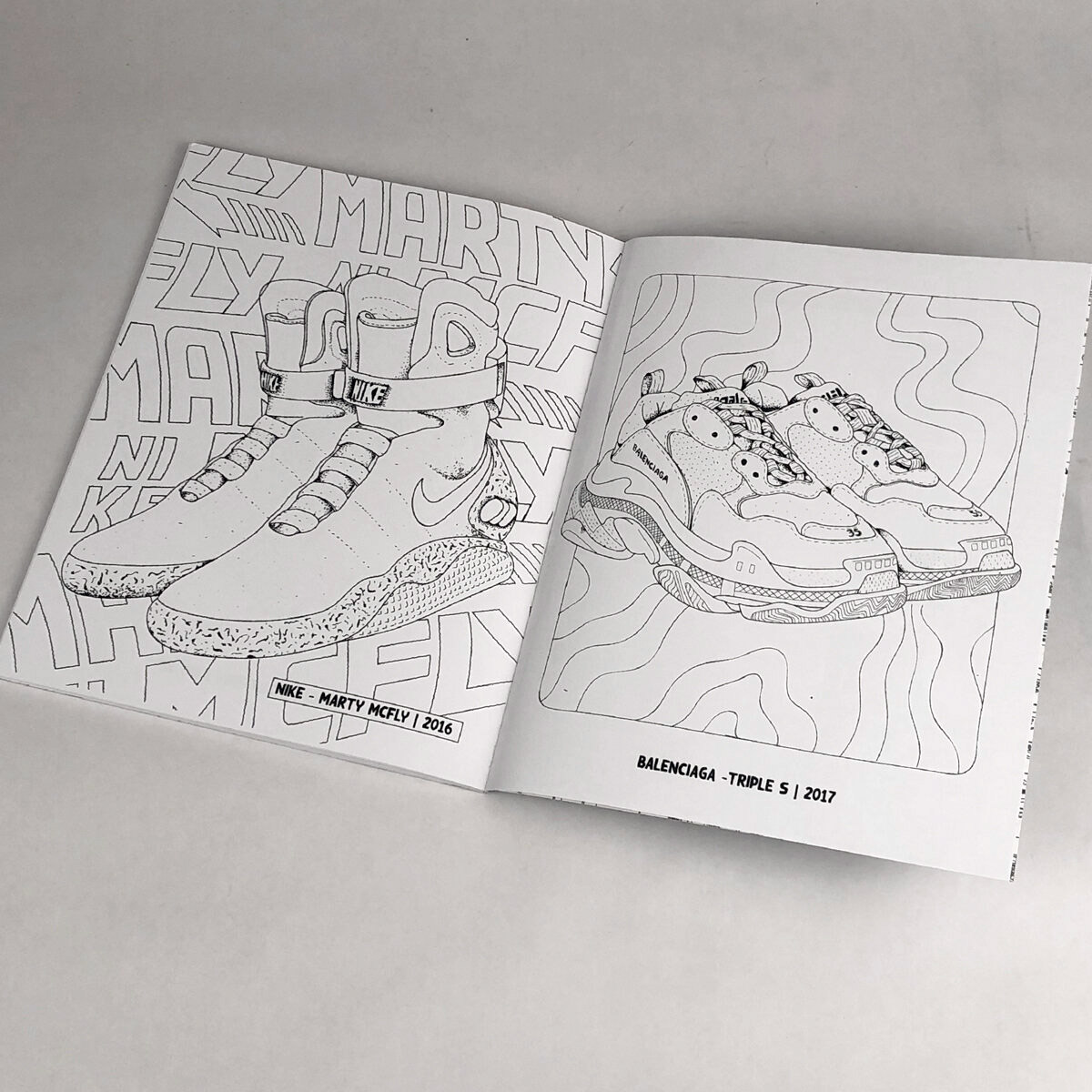 Begib dich auf eine Zeitreise durch die Welt der Sneaker und wecke den Künstler in Dir: Das Sneaker Coloring Book