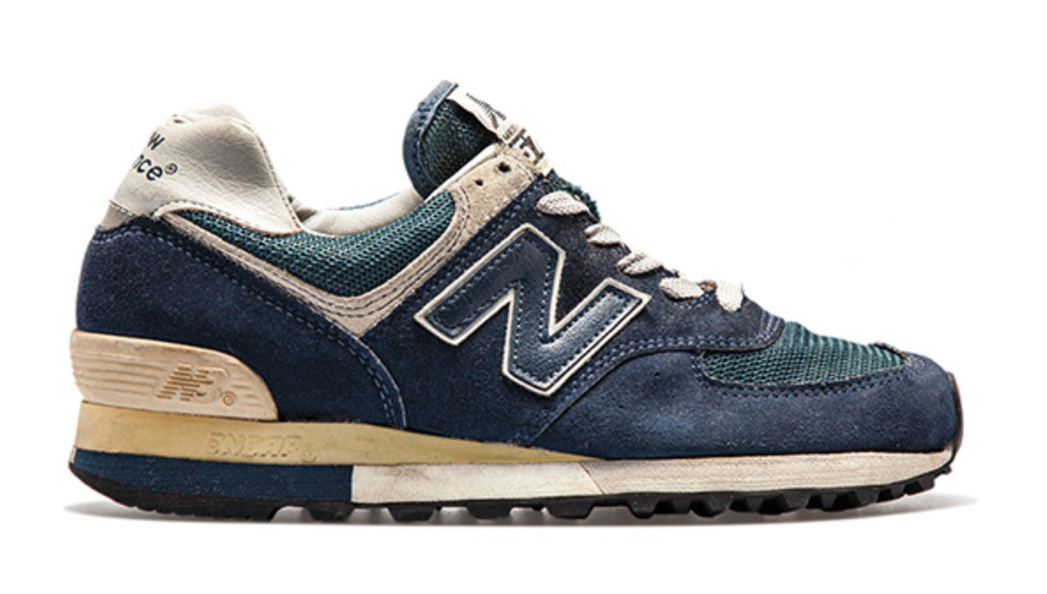 New Balance M574EGG - The most New Balance Shoe ever.