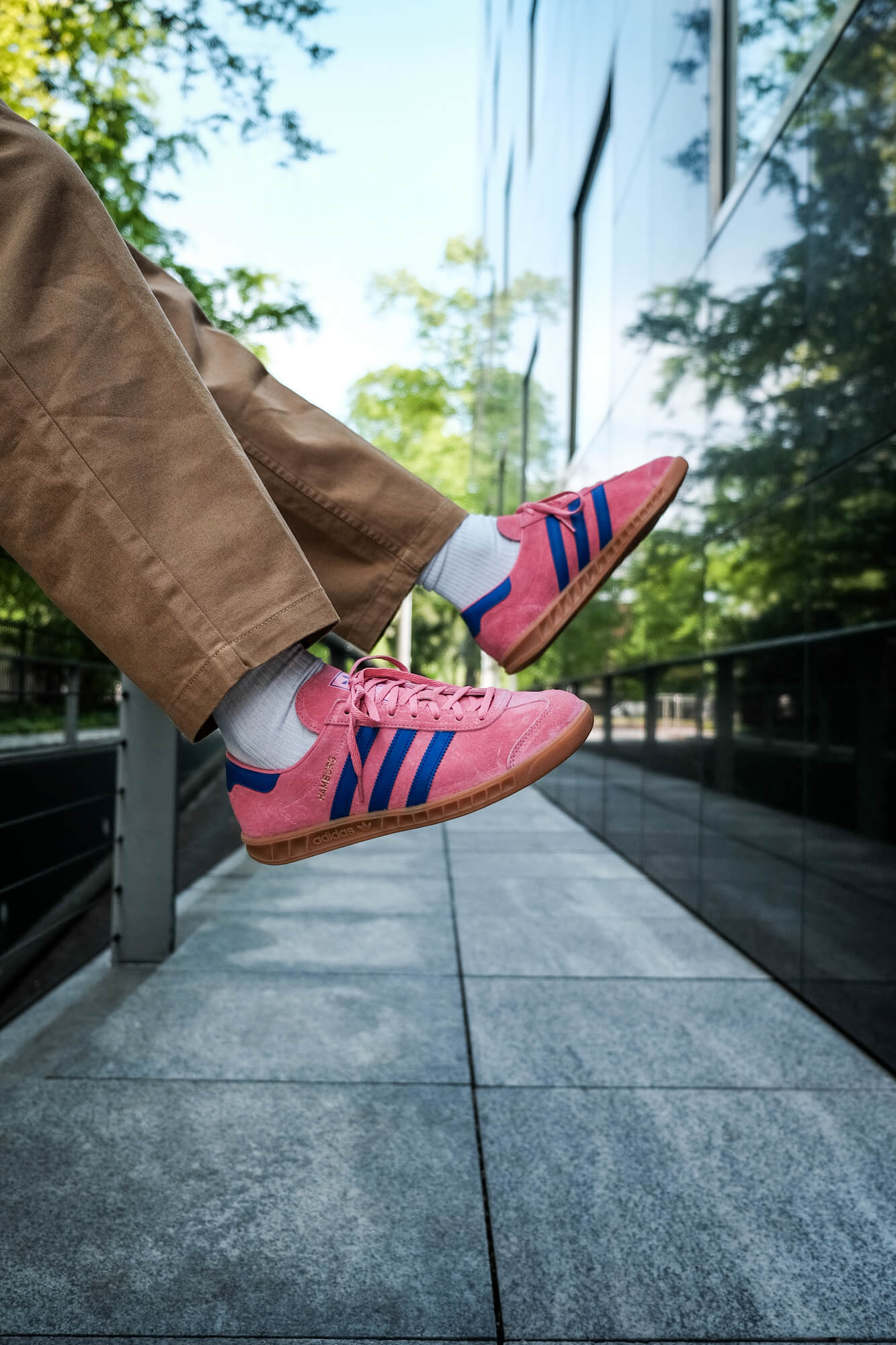 adidas Originals Hamburg pink/blue/gum erscheint im kommenden Monat
