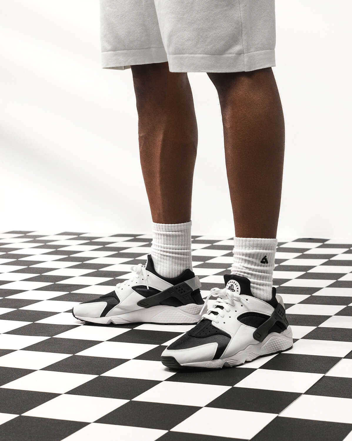 Nike Air Huarache OG "Orca" - black/white/black - DD1068-001