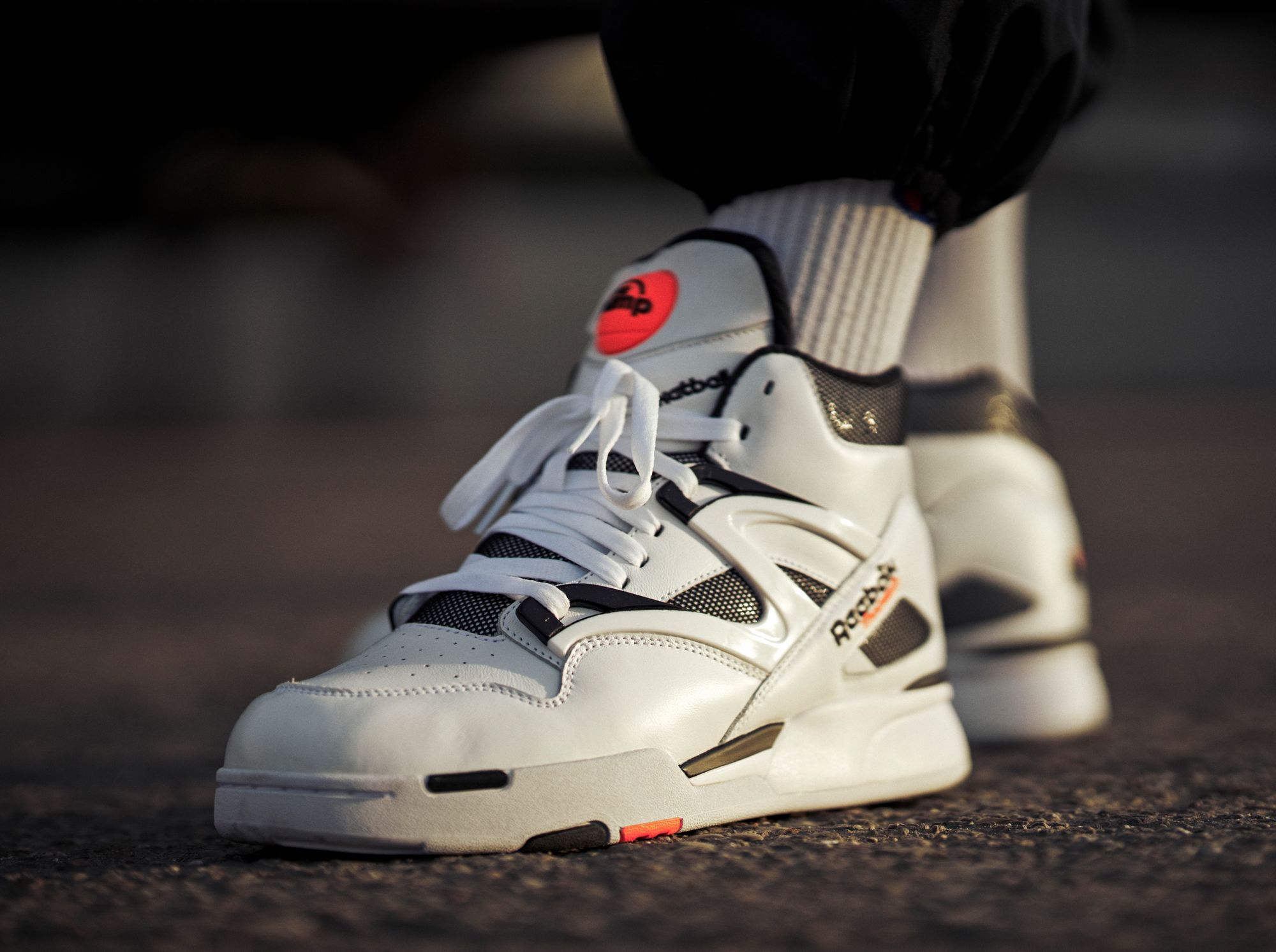 photo of the Reebok Pump Omni Zone II OG - white/black/orange - G57540