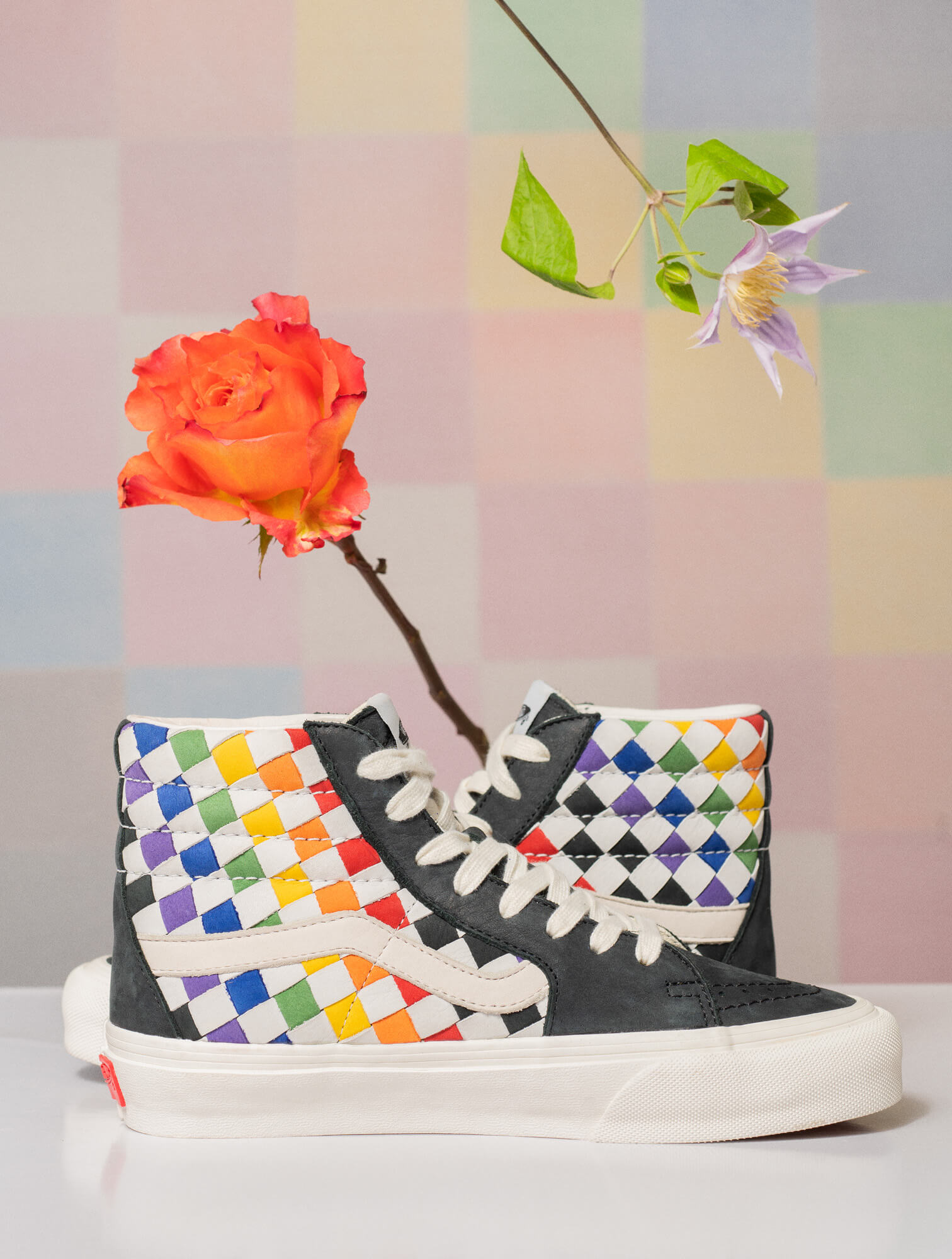 Vans Vault - Pride Month Collection - Sk8-Hi - VN0A4CS55A8