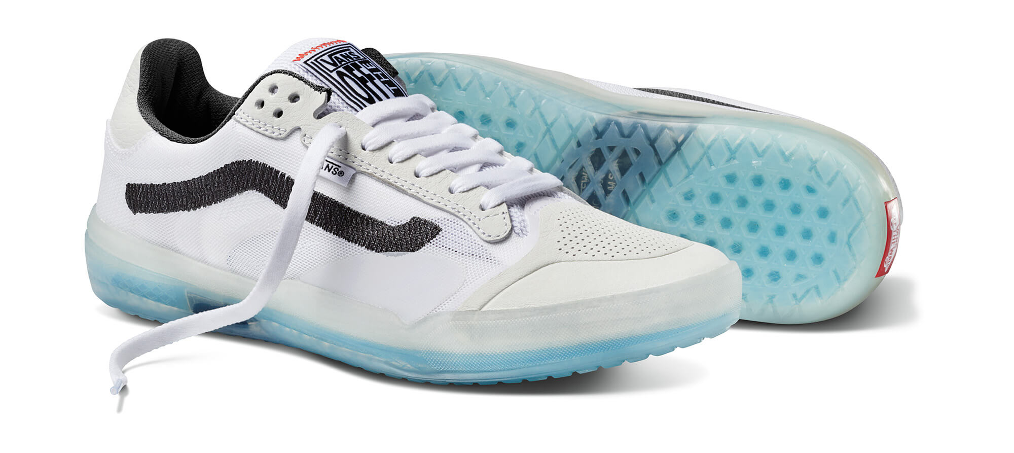 Vans EVDNT UltimateWaffle Sneaker - white/white/black - vn0a5dy74np