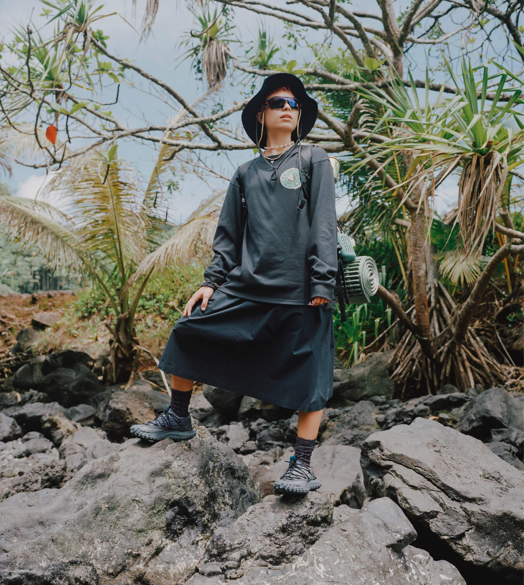 Nike ACG Longsleeve Tee Circle & Mountain Fly Low - DH3329-010 and DC9660-001