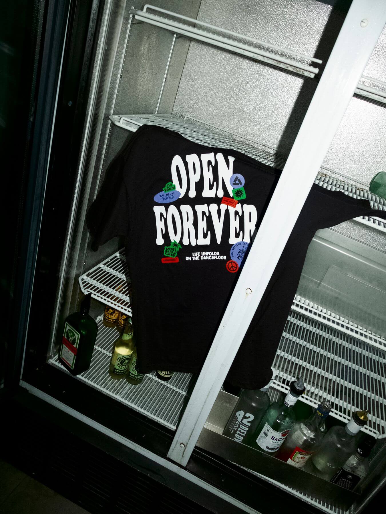 "Open Forever" - Club Culture Benefiz T-Shirt Release bei Asphaltgold