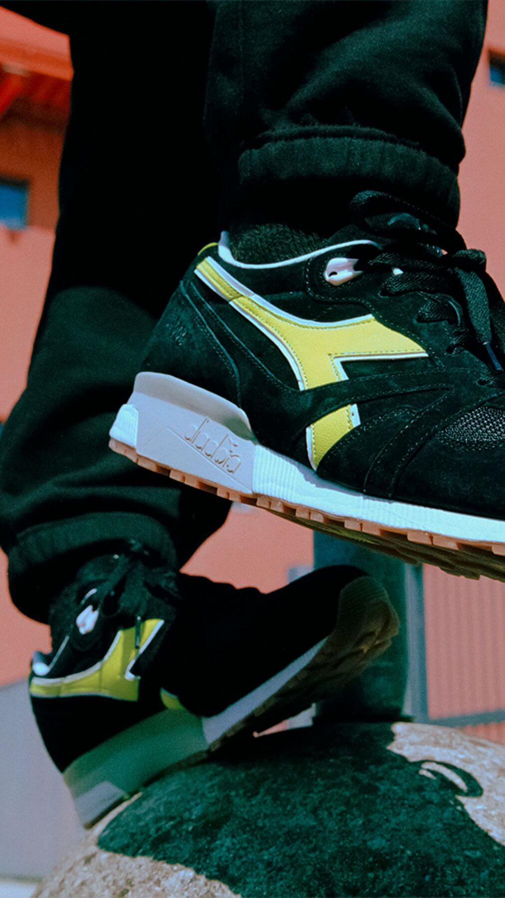 on feet photo of the Diadora x Patta - N9000 - "Game On" - black/yellow - 501-177683-80013