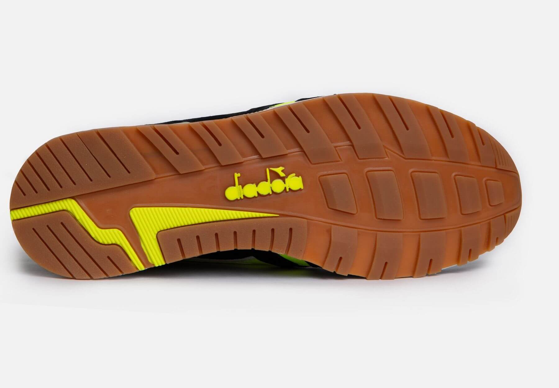 Diadora x Patta - N9000 - "Game On" - black/yellow - 501-177683-80013