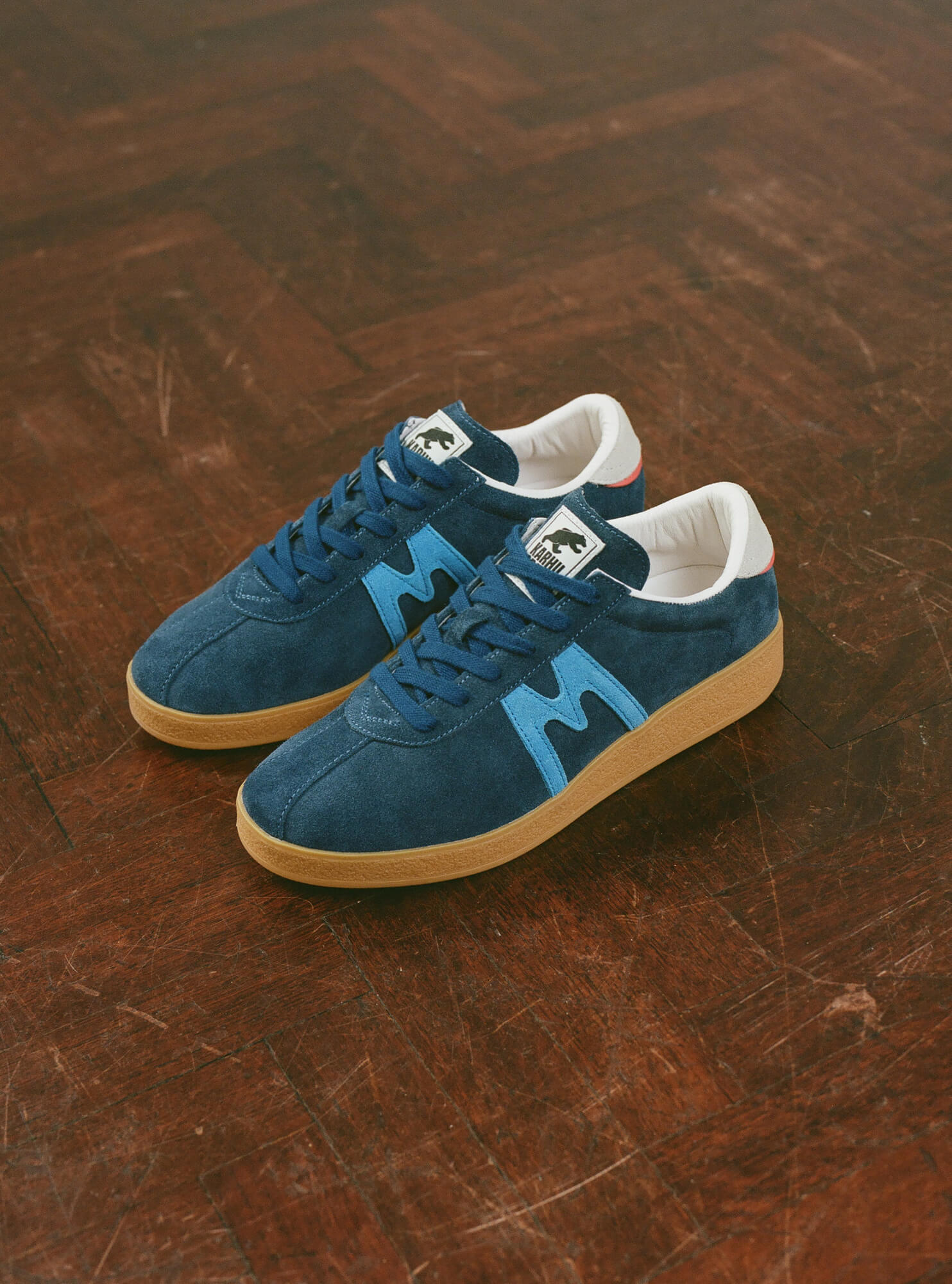 Karhu - Trampas - F809011 - Ensign Blue / Azure Blue