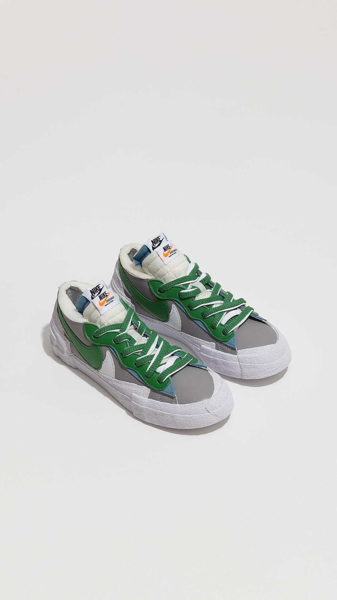 Nike x sacai - Blazer Low - Magma Orange & Classic Green