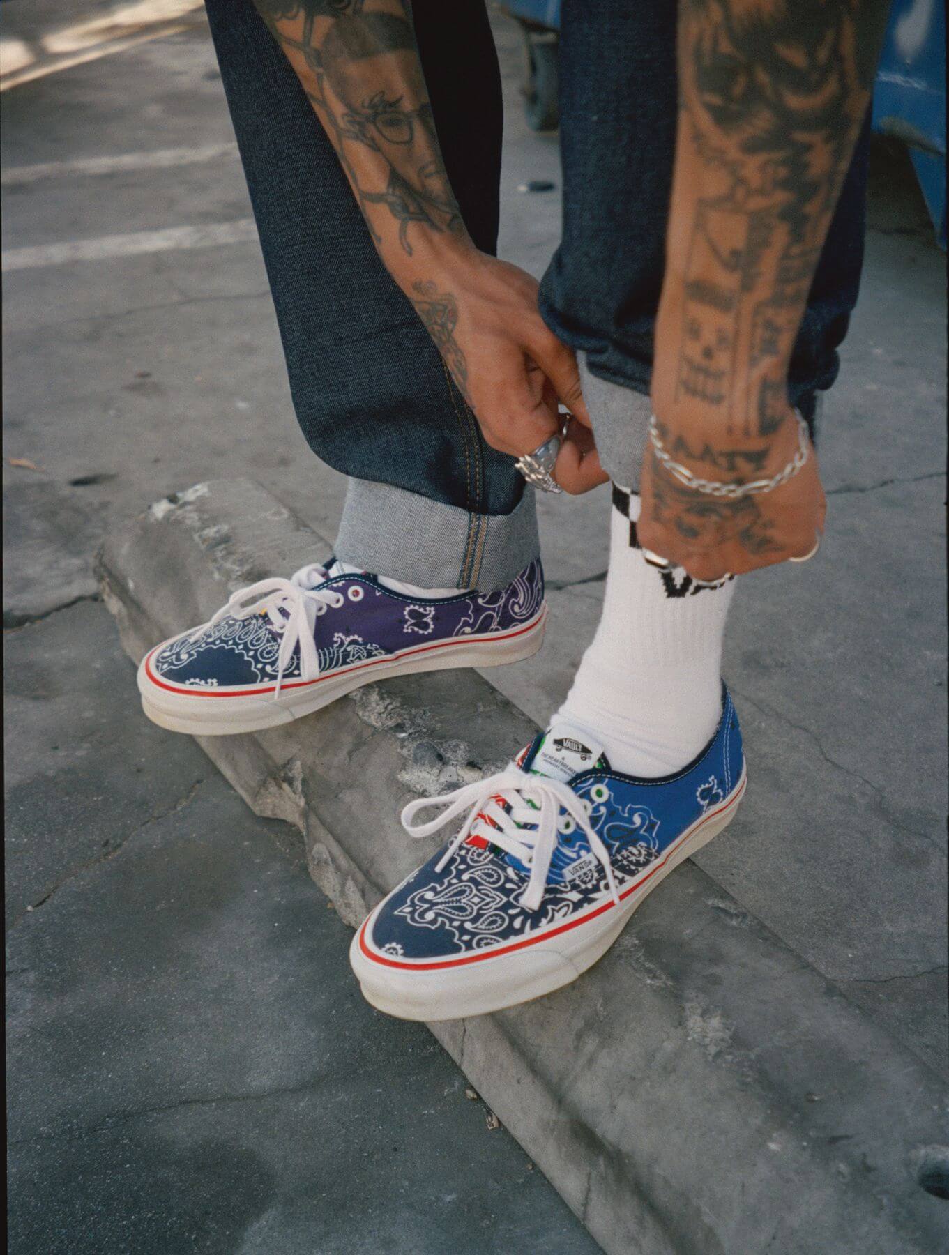 Vault by Vans und Bedwin & The Heartbreakers releasen Bandana inspirierte Kapsel