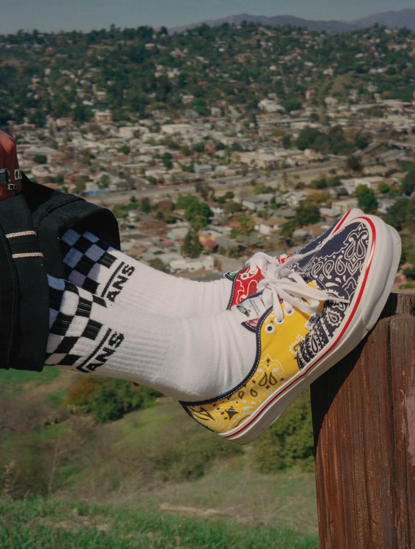Vault by Vans und Bedwin & The Heartbreakers releasen Bandana inspirierte Kapsel