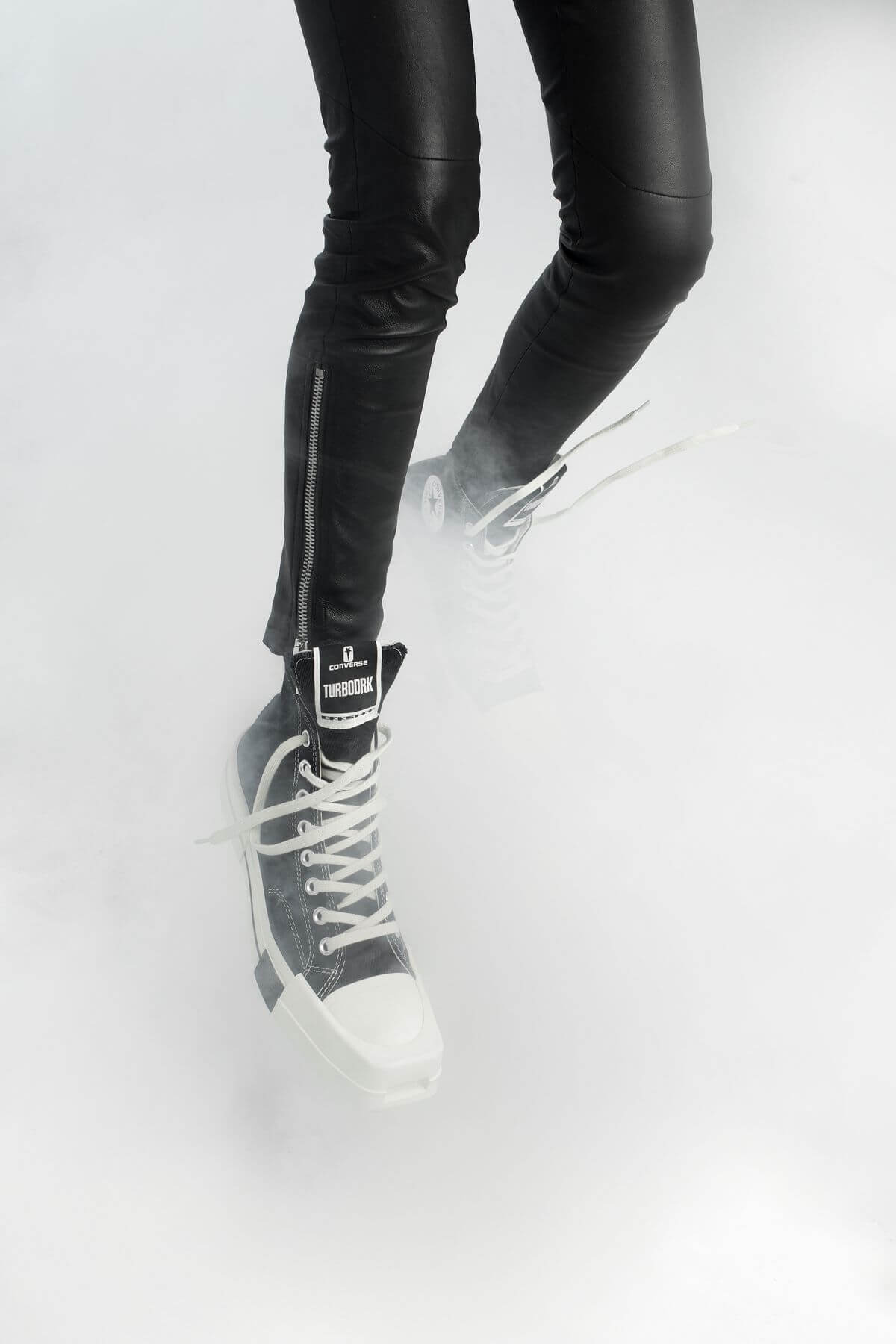 Converse x Rick Owens - DRKSHDW - TurboDark Chuck 70 Low white and High black