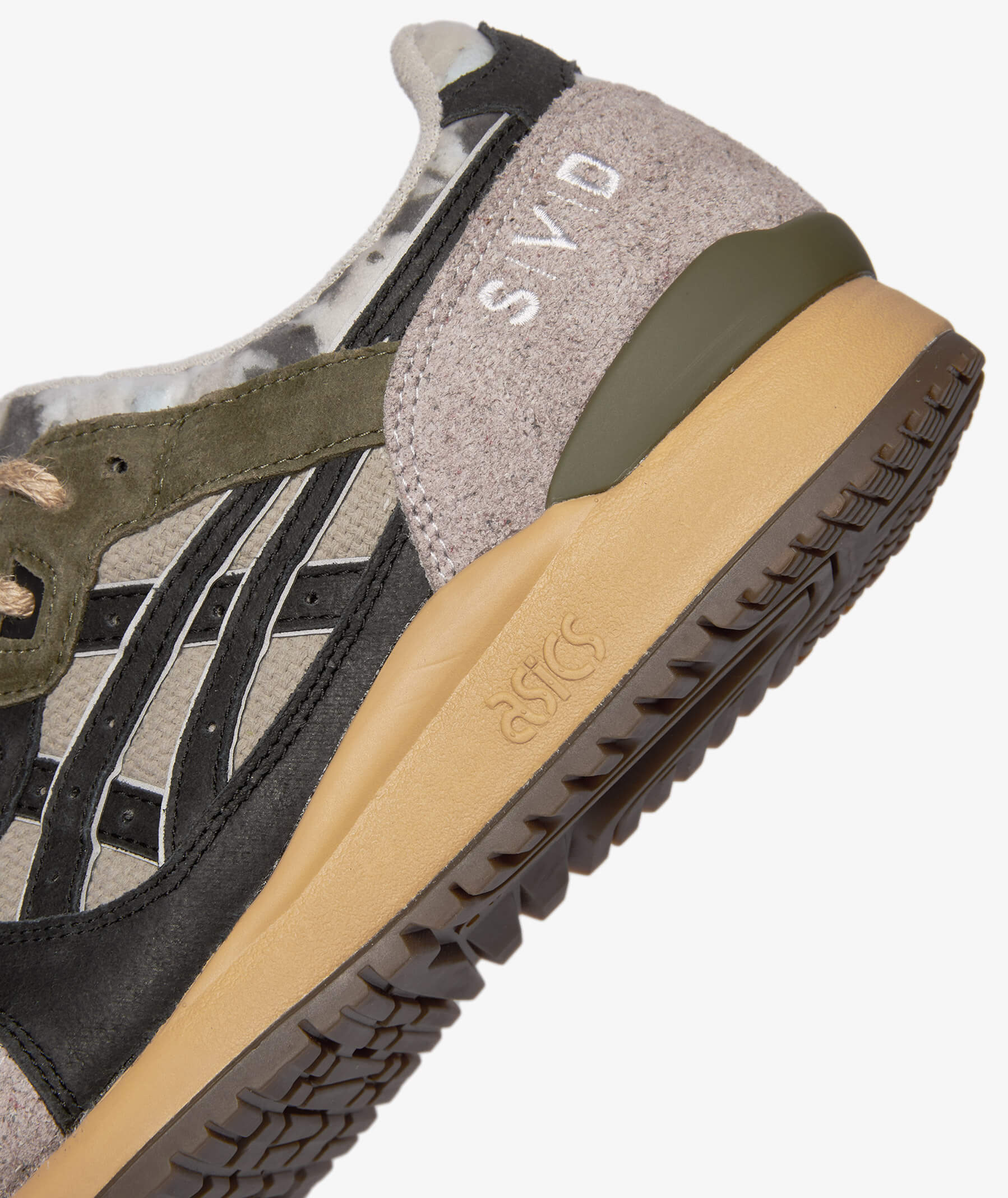 heel detail with svd stitching - ASICS SportStyle x SIVASDESCALZO (SVD) - GEL-LYTE III OG - Rewind The Planet - beige/black - 1203A122-250
