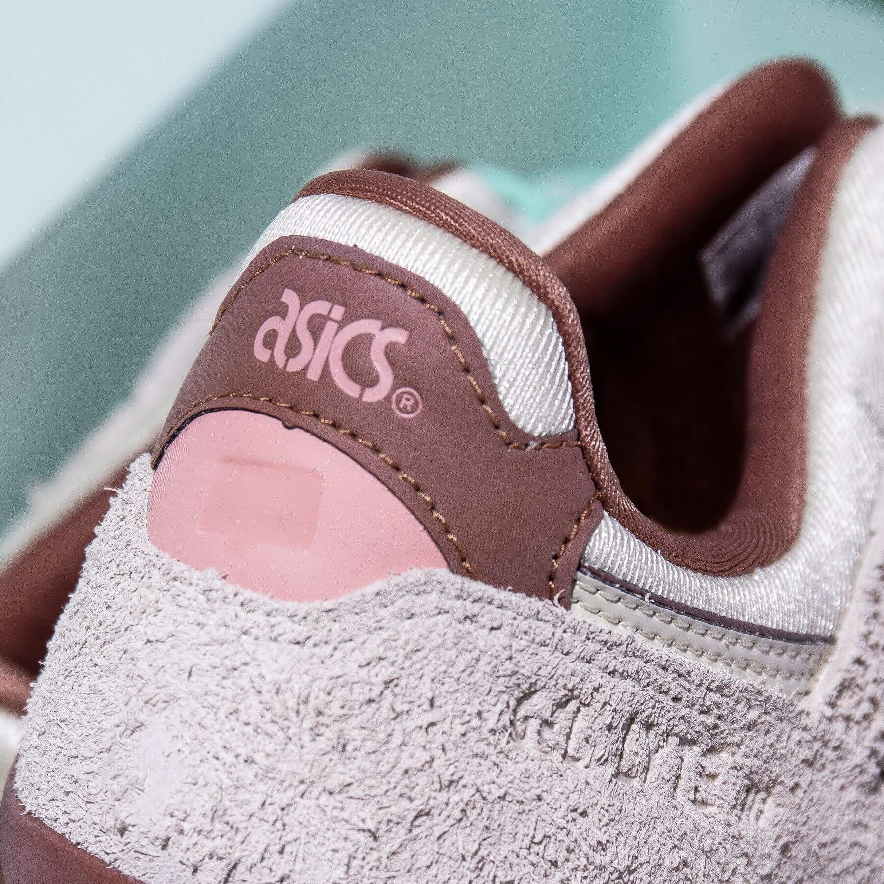 heel details - ASICS SportStyle x Nice Kicks - Gel-Lyte III - "Nice Cream" - ivory/ivory - 1201A460-750