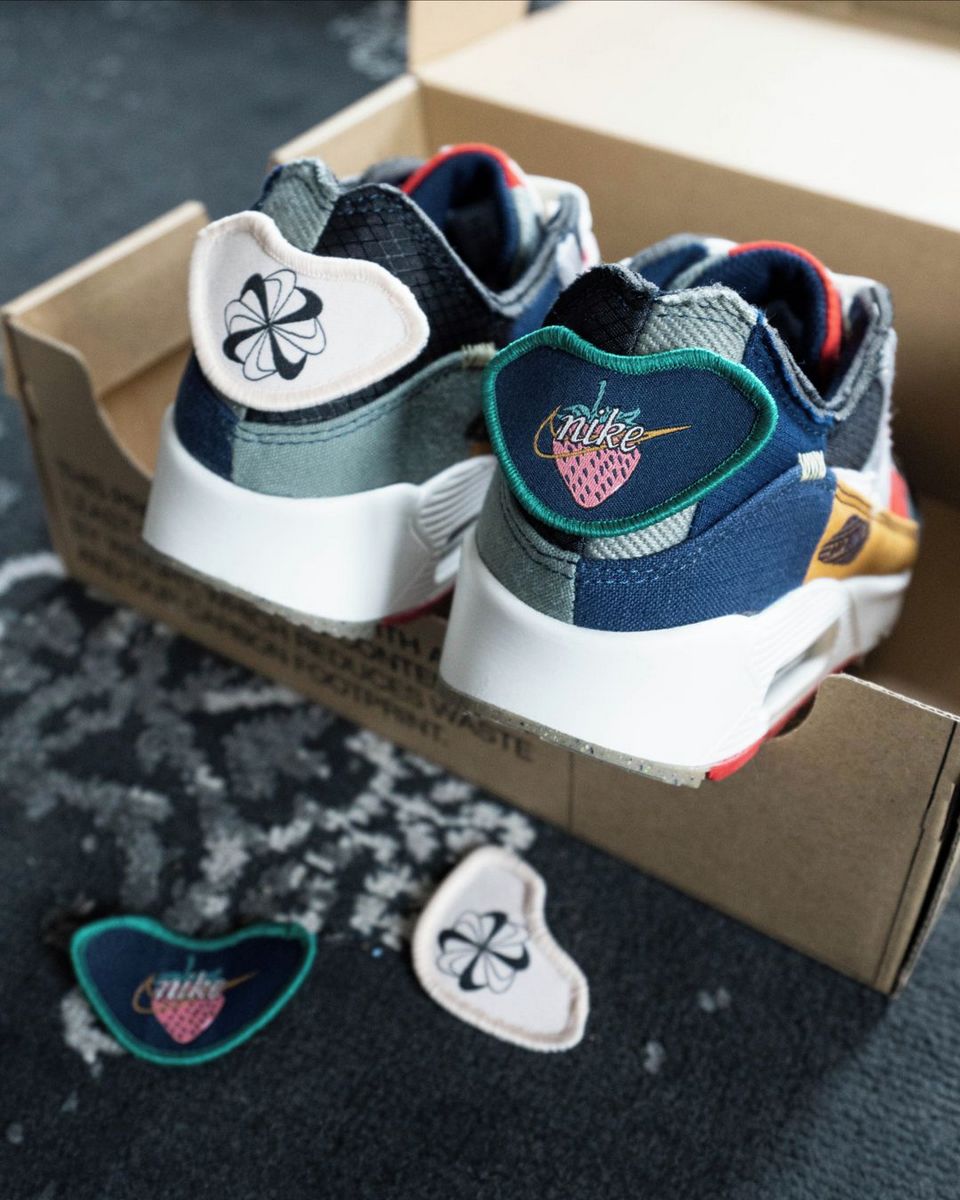 Women’s Nike Air Max 90 with a patchwork look: The “Scrap” as part of the “Move To Zero” campaign