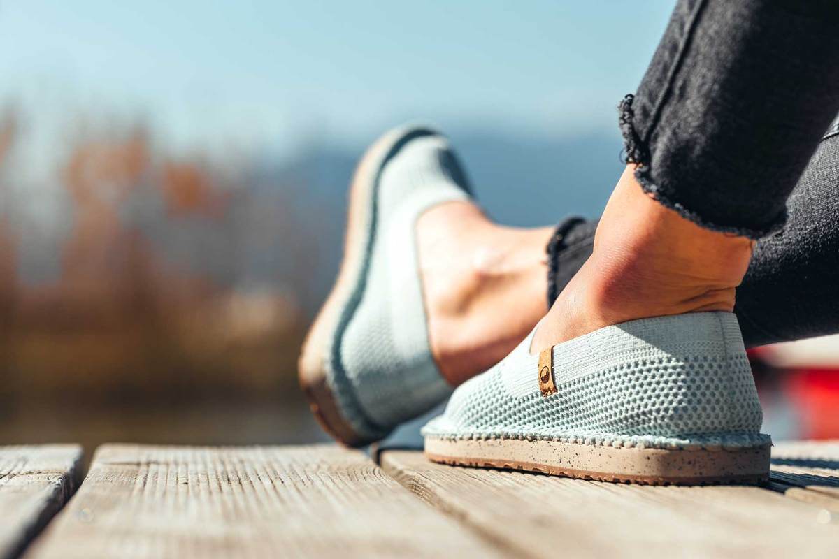 Dem französischen Schuhhersteller Saola gelingt die Verbindung von Nachhaltigkeit und modernen Designs