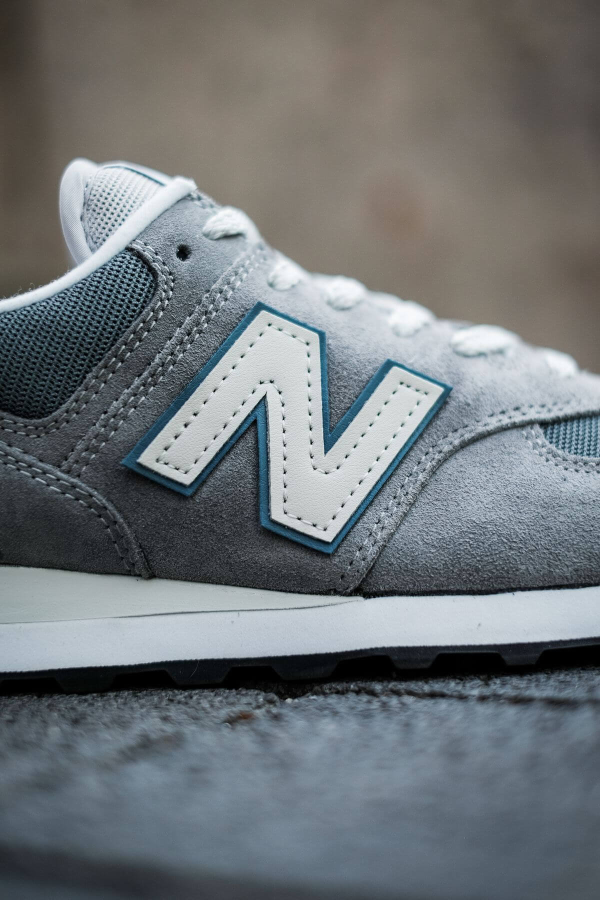 N Logo Branding on the site panel New Balance - 574 History Class Pack - ML574BA2 - grey