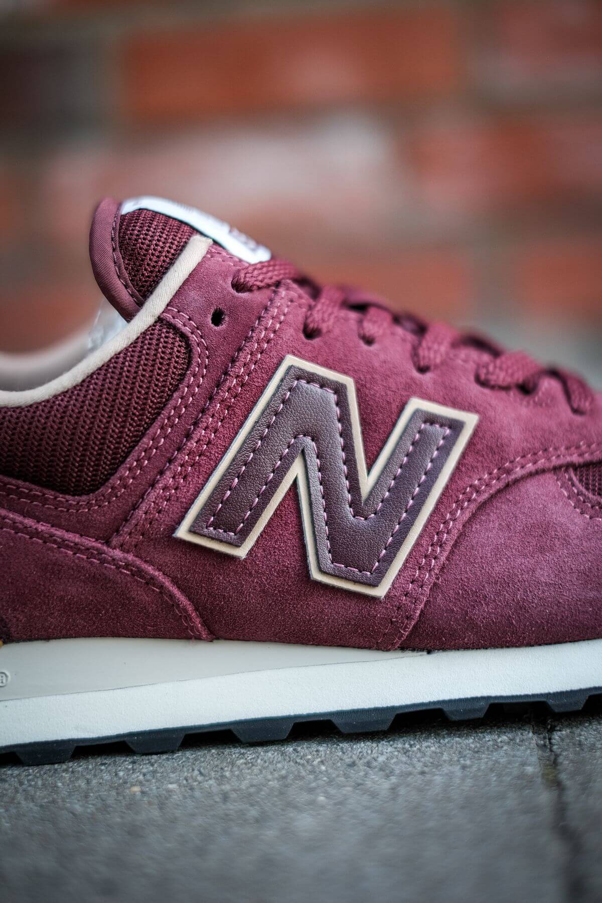 details - N branding -  New Balance - 574 History Class Pack - ML574BG2 - burgundy