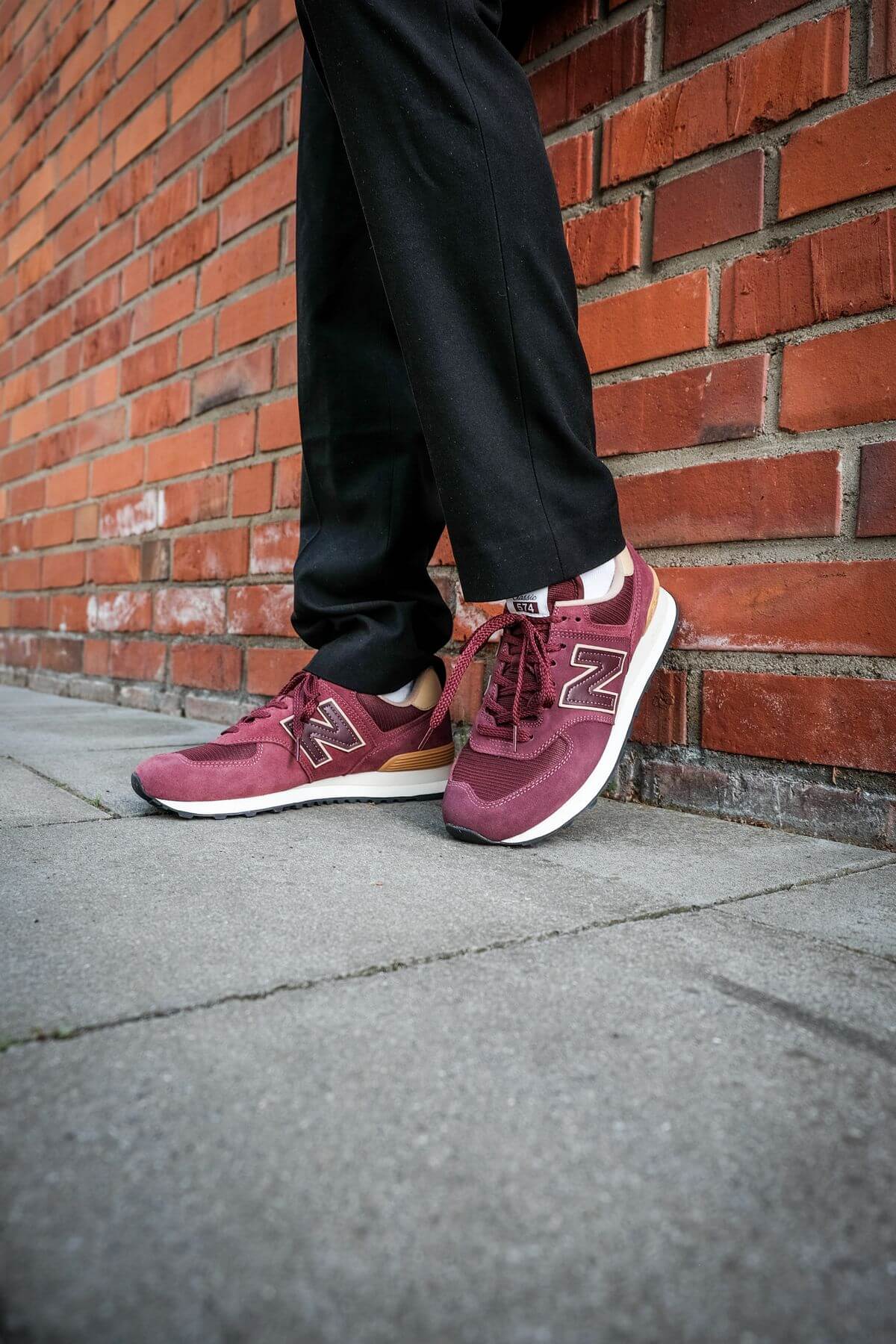 on feet - New Balance - 574 History Class Pack - ML574BG2 - burgundy