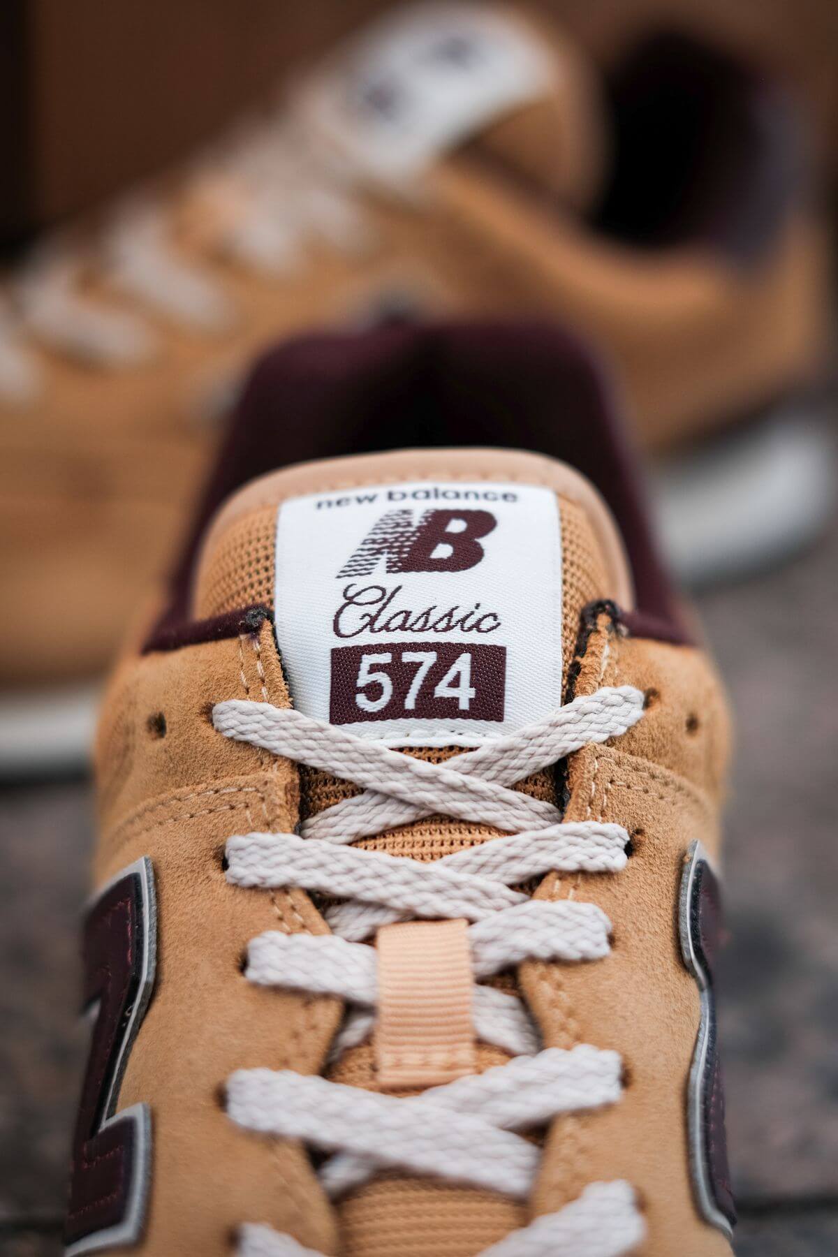 tongue details of the New Balance - 574 History Class Pack - ML574BF2 - brown
