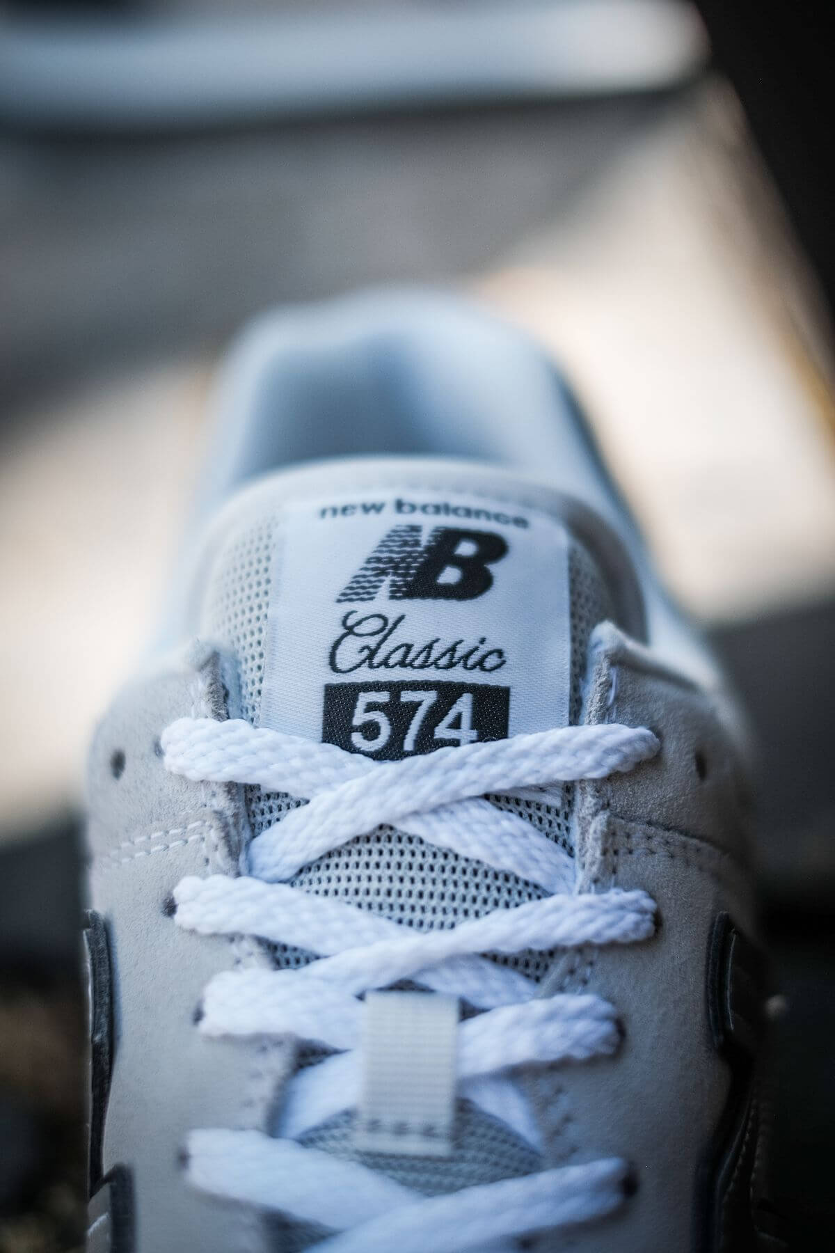 tongue details of the New Balance - 574 History Class Pack - ML574BH2 - white/navy