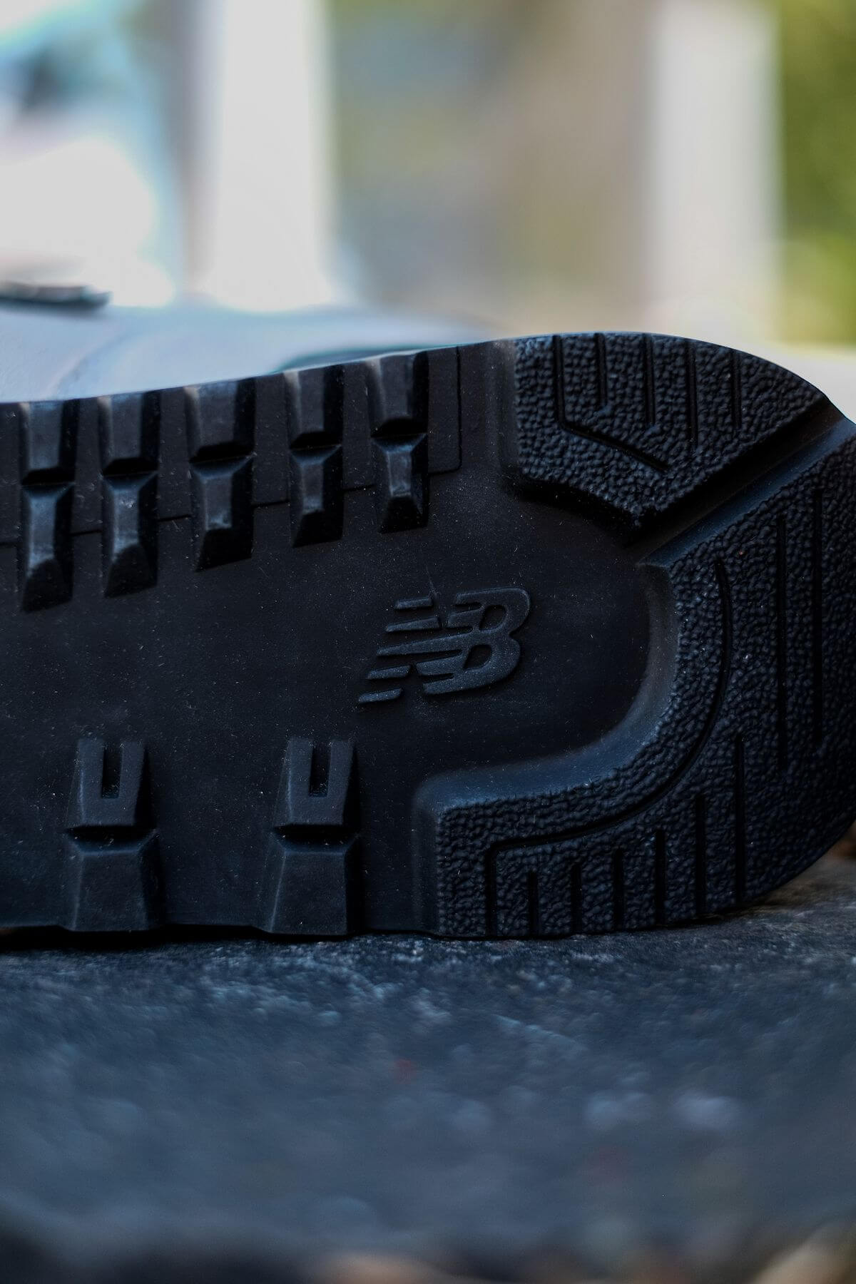 outsole of the New Balance - 574 History Class Pack - ML574BH2 - white/navy