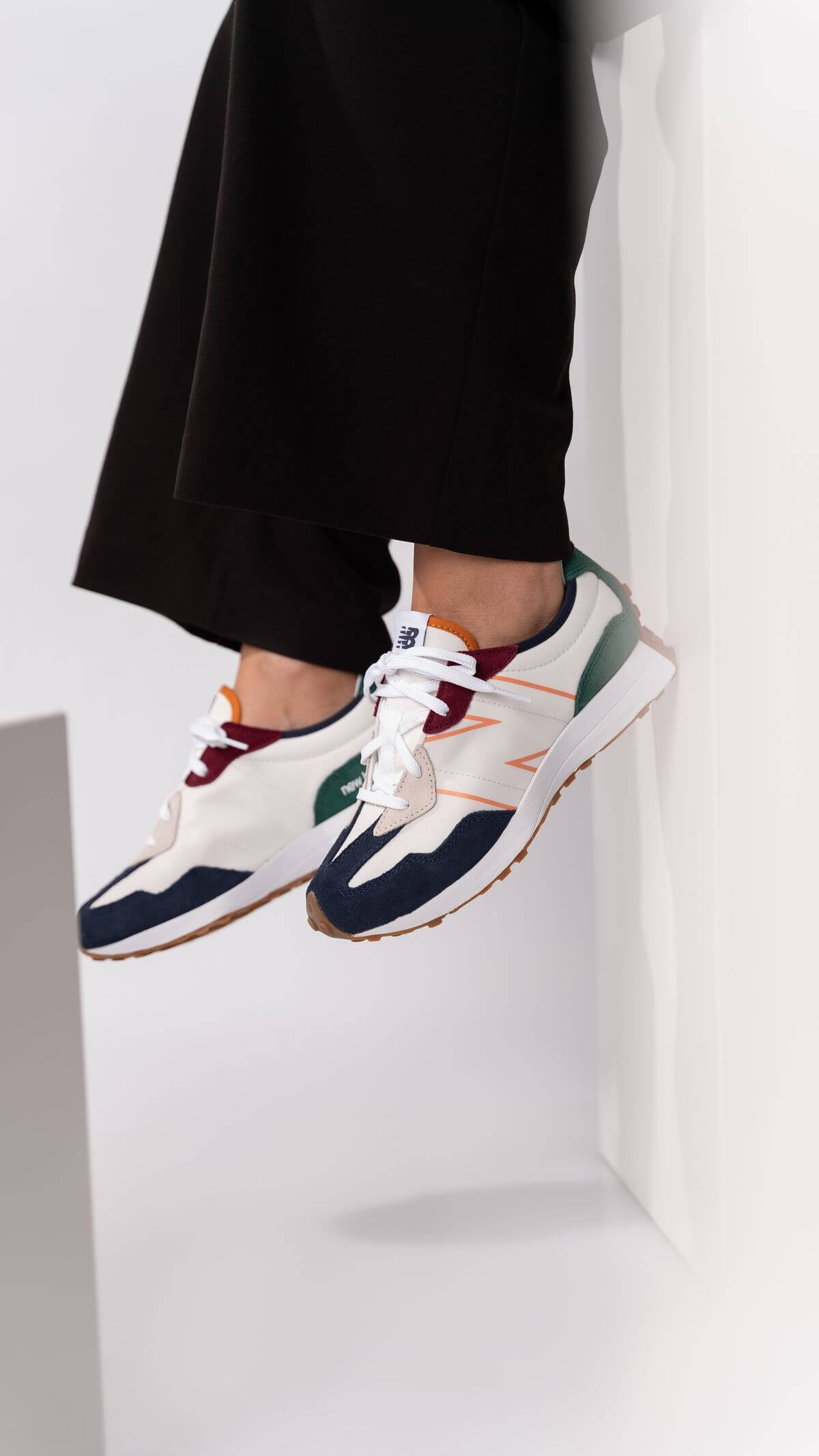 New Balance - GS327HH1 - white/green/red