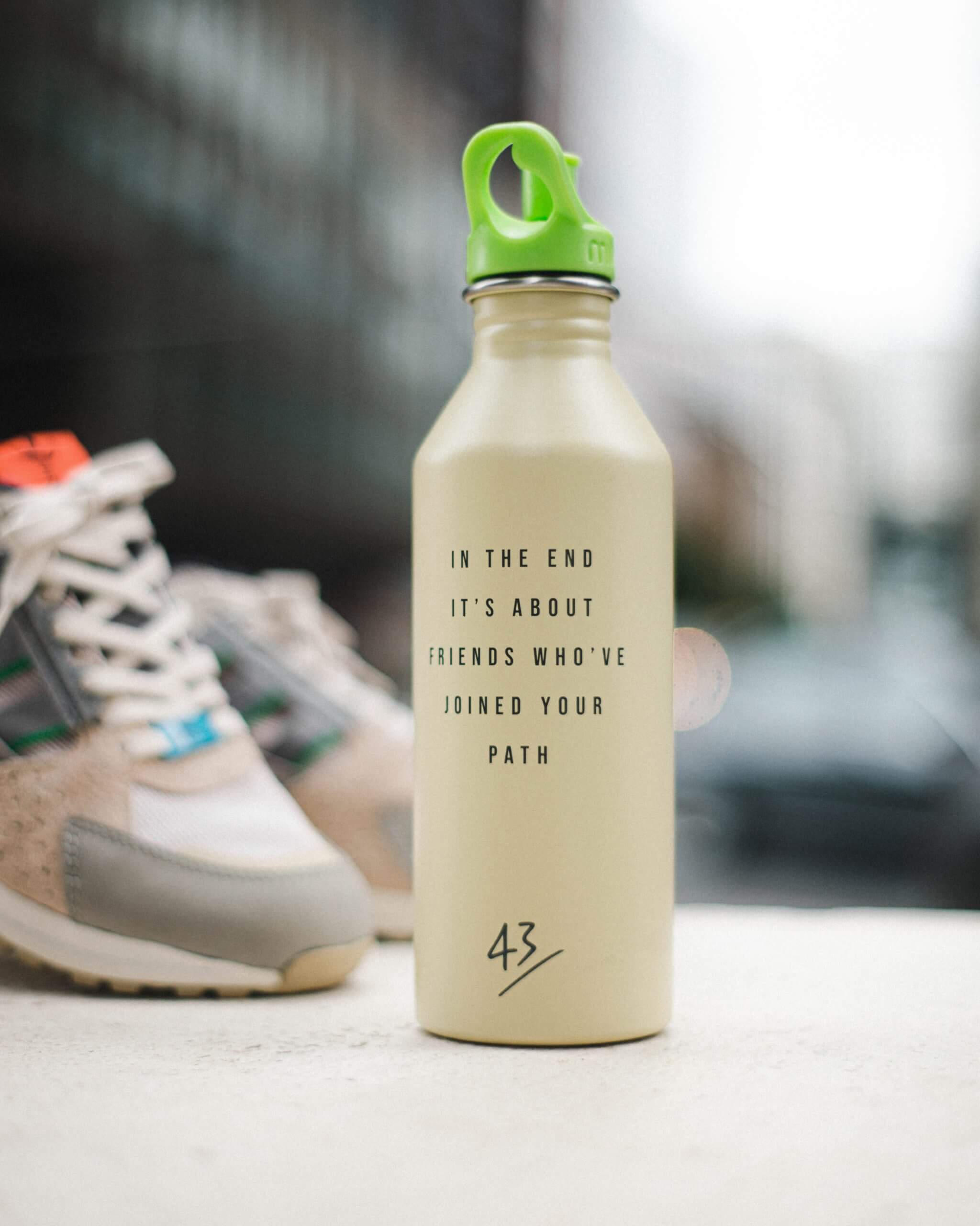 43einhalb x JP Performance / "Joint Path" Trinkflasche