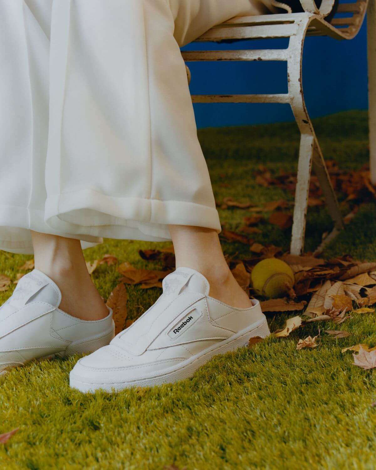 on feet - Reebok x BEAMS Club C Laceless Mule - white/white - GZ5319