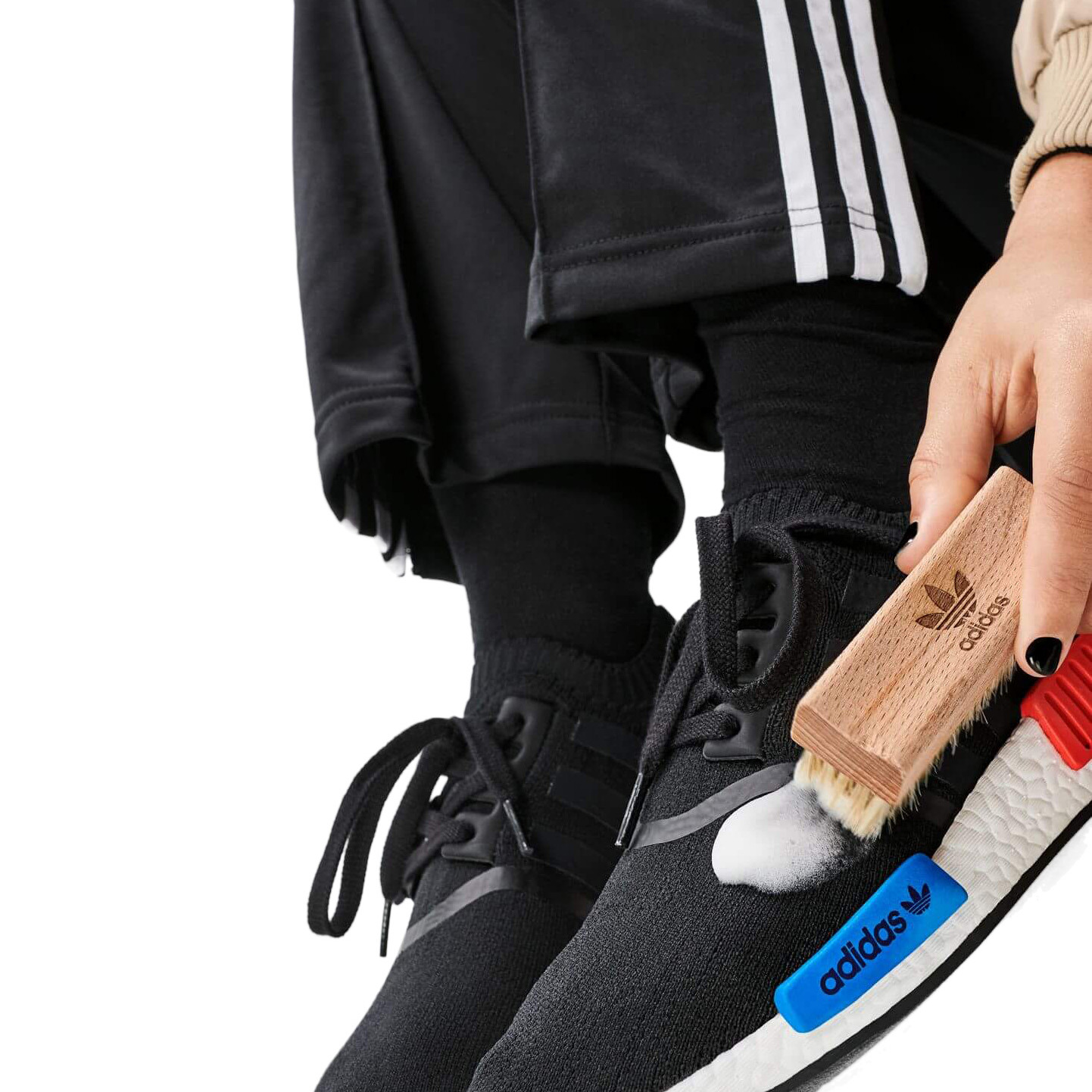 Sneaker-Pflege und Reinigung mit dem adidas Shoe Care Programm
