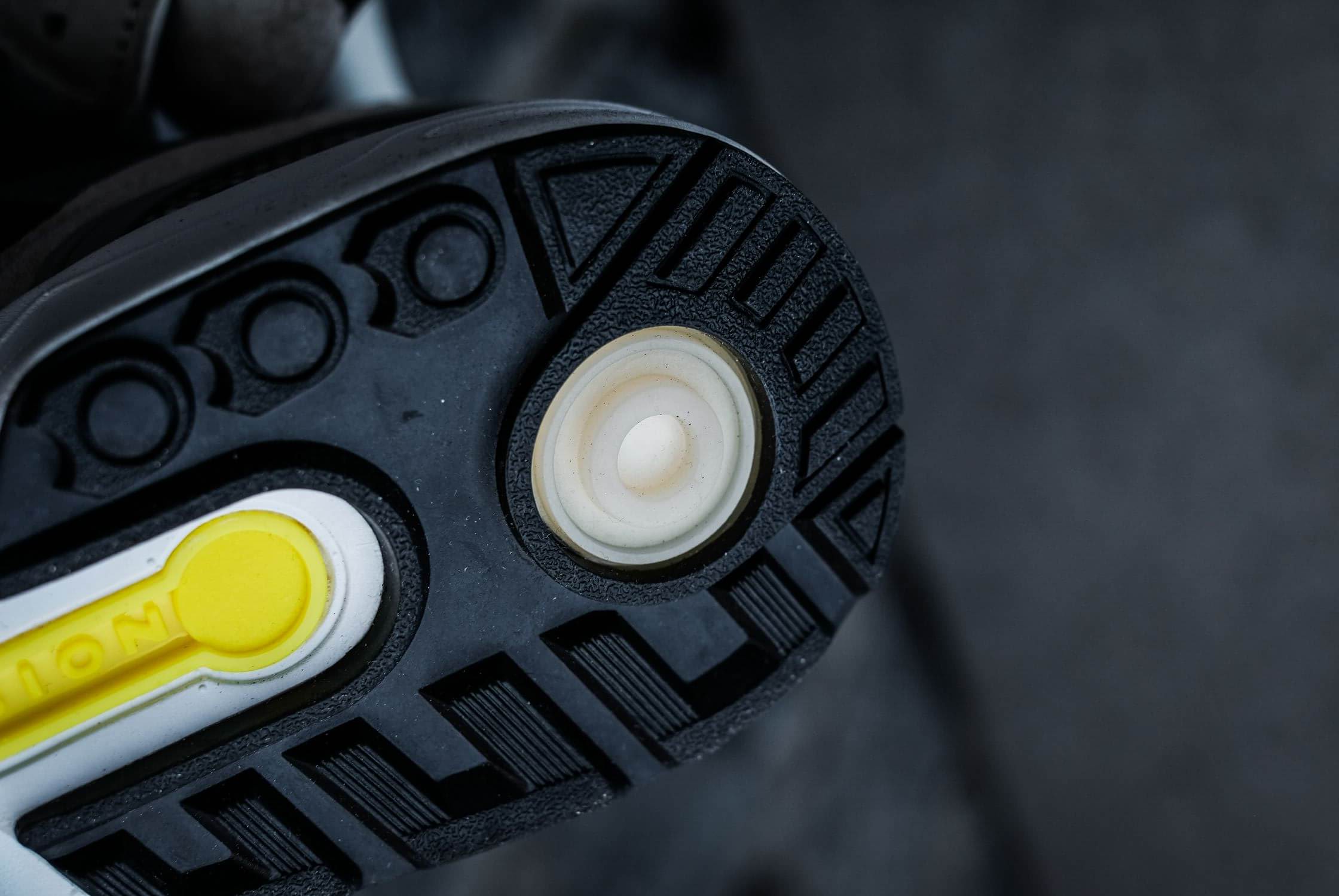 adidas soft cell cushioning torsion